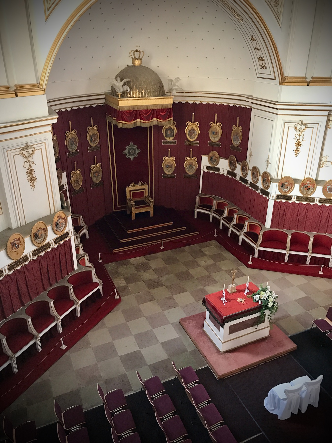 Bild ohne Beschreibung Bild ohne Beschreibung