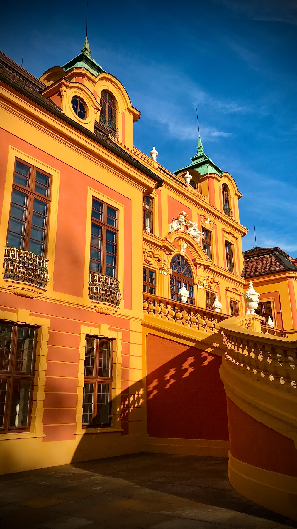 Bild ohne Beschreibung Bild ohne Beschreibung