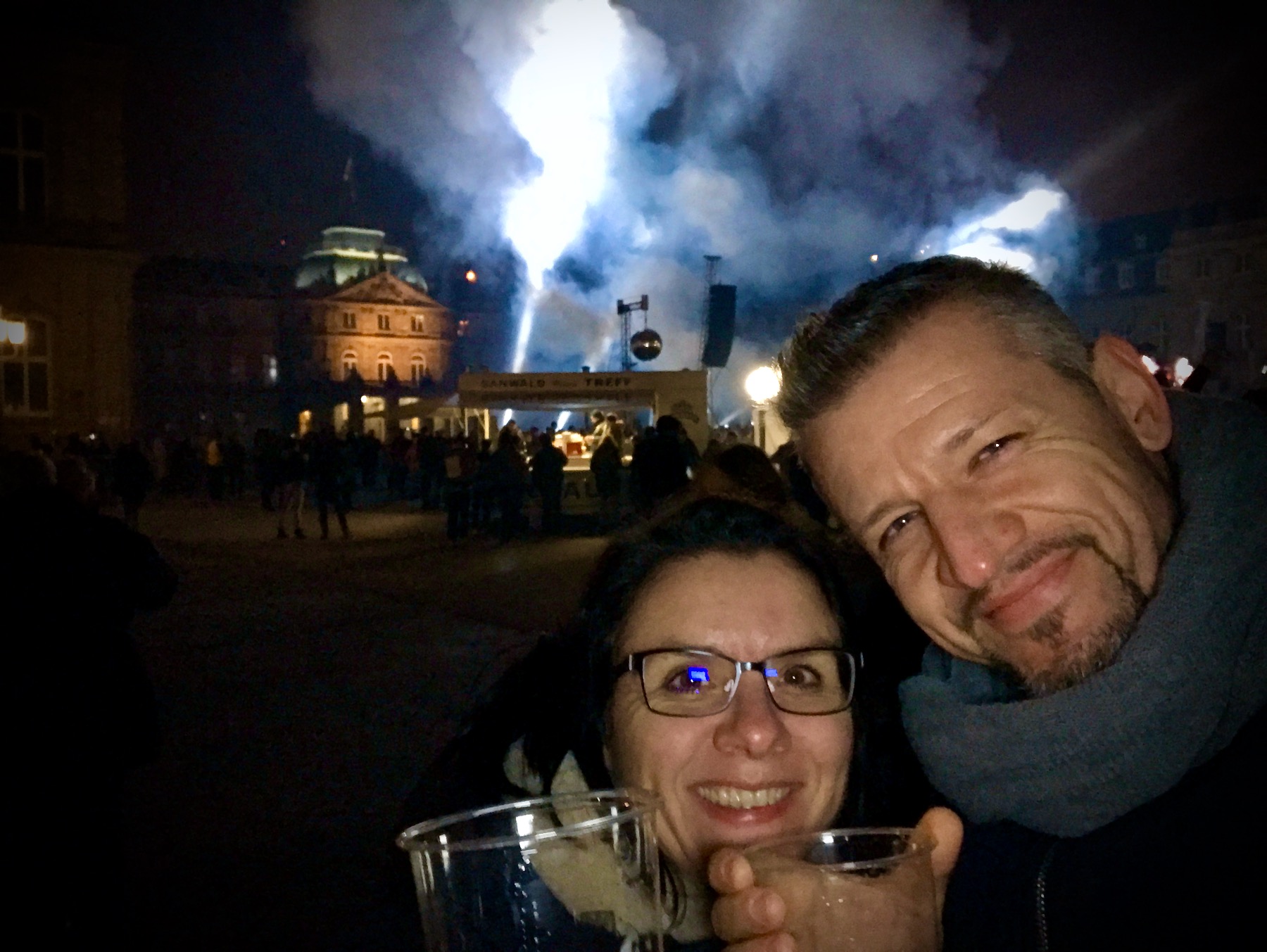 Bild ohne Beschreibung Bild ohne Beschreibung