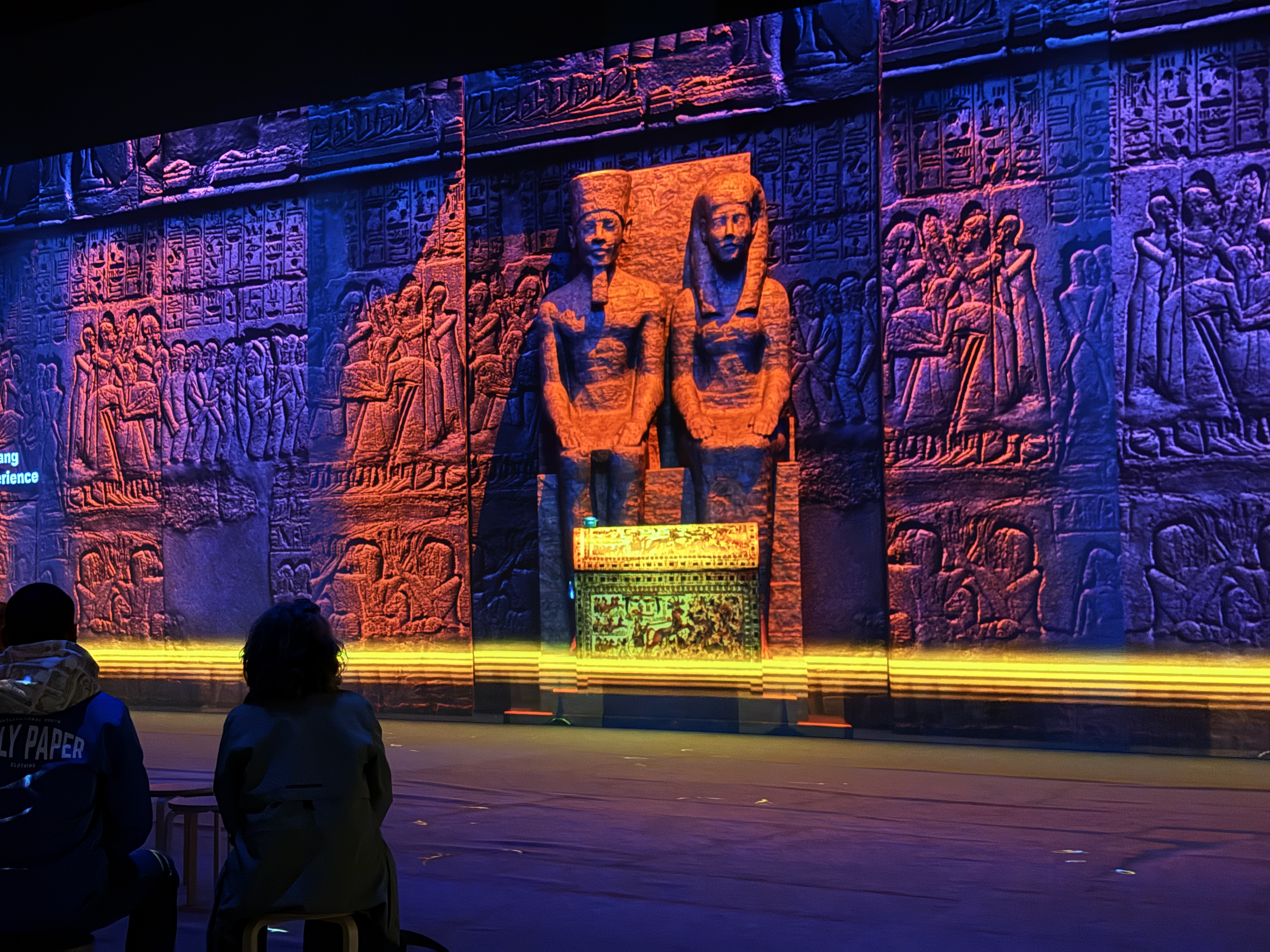 Bild ohne Beschreibung Bild ohne Beschreibung