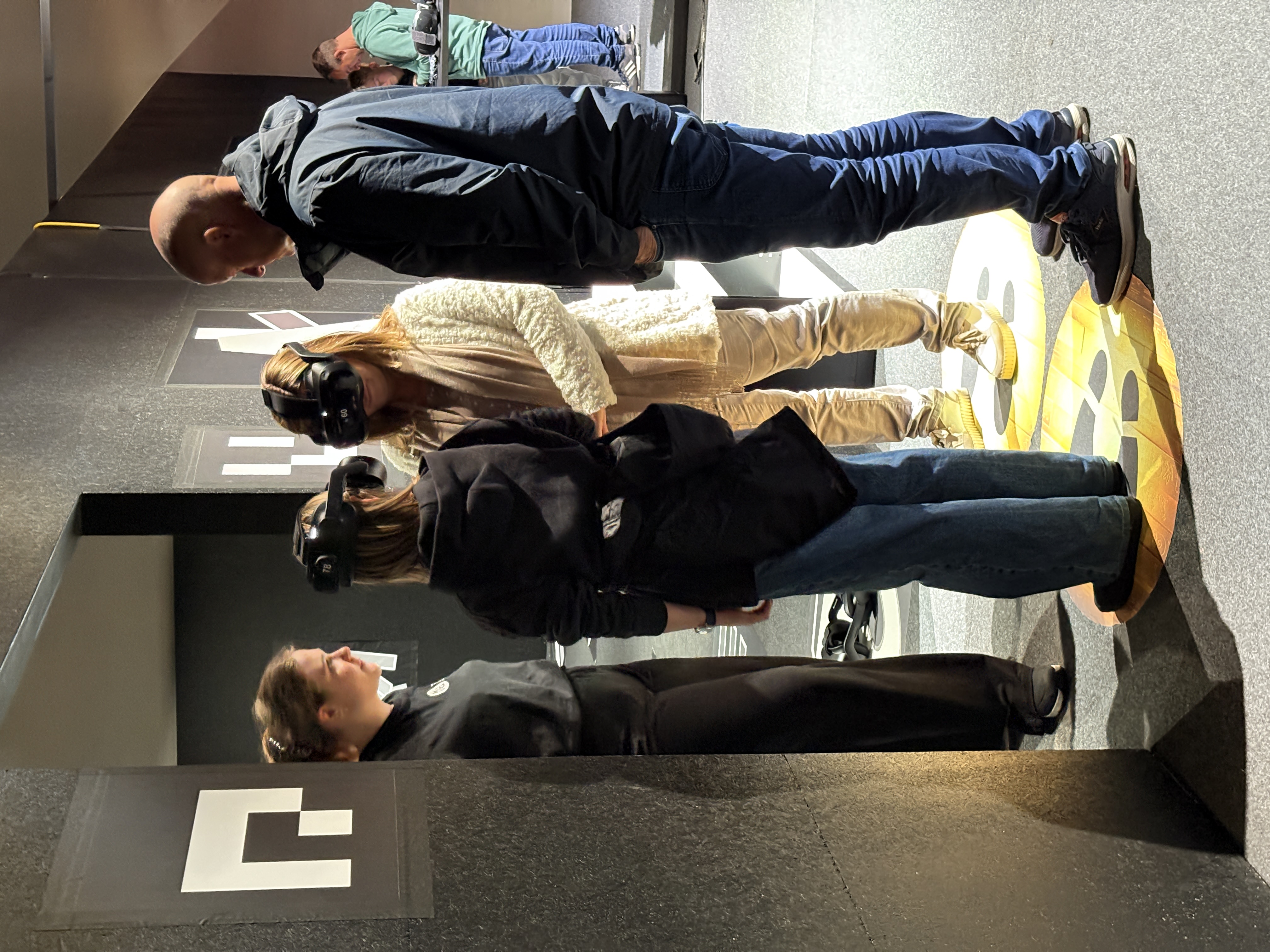 Bild ohne Beschreibung Bild ohne Beschreibung