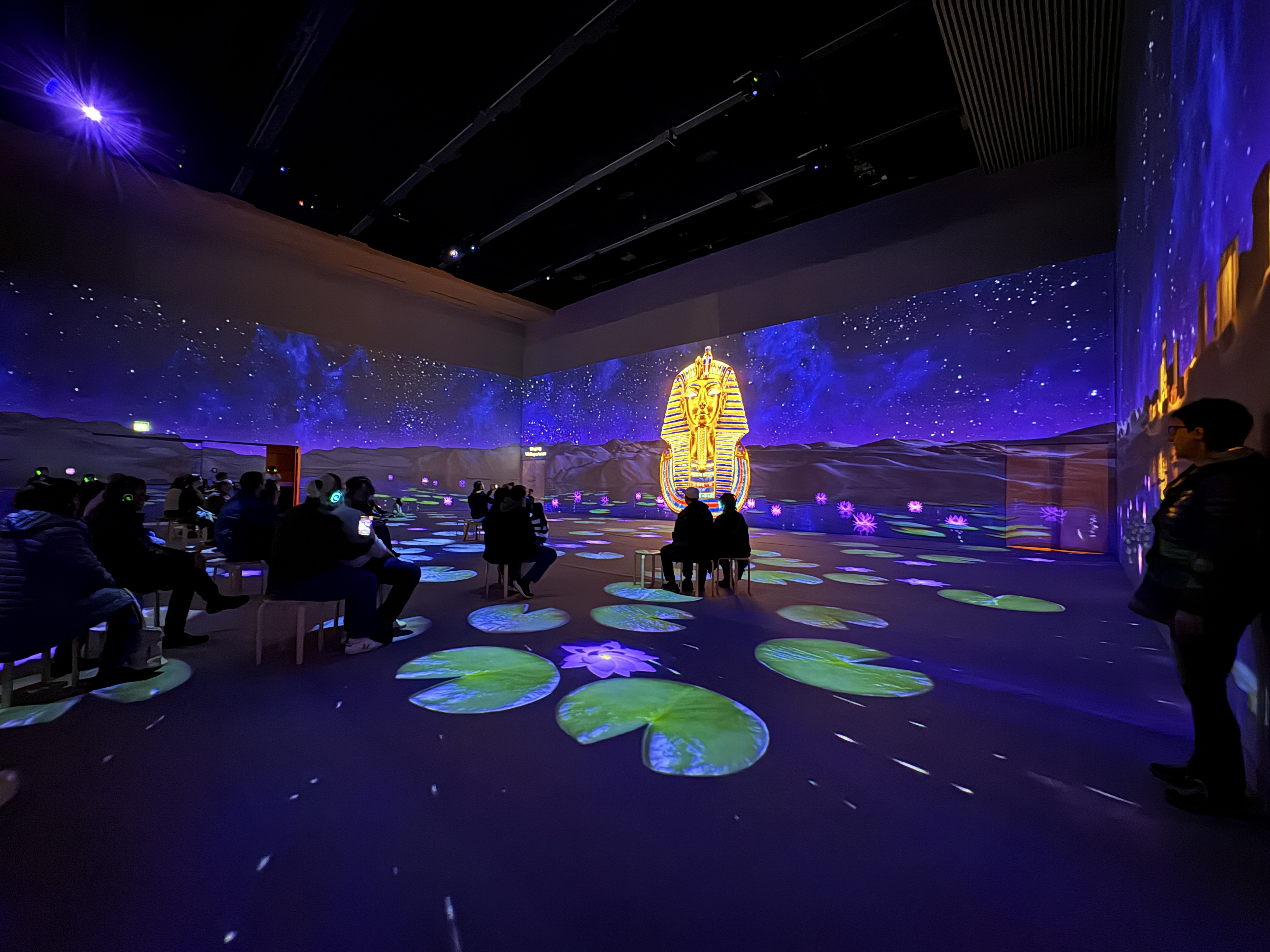 Bild ohne Beschreibung Bild ohne Beschreibung