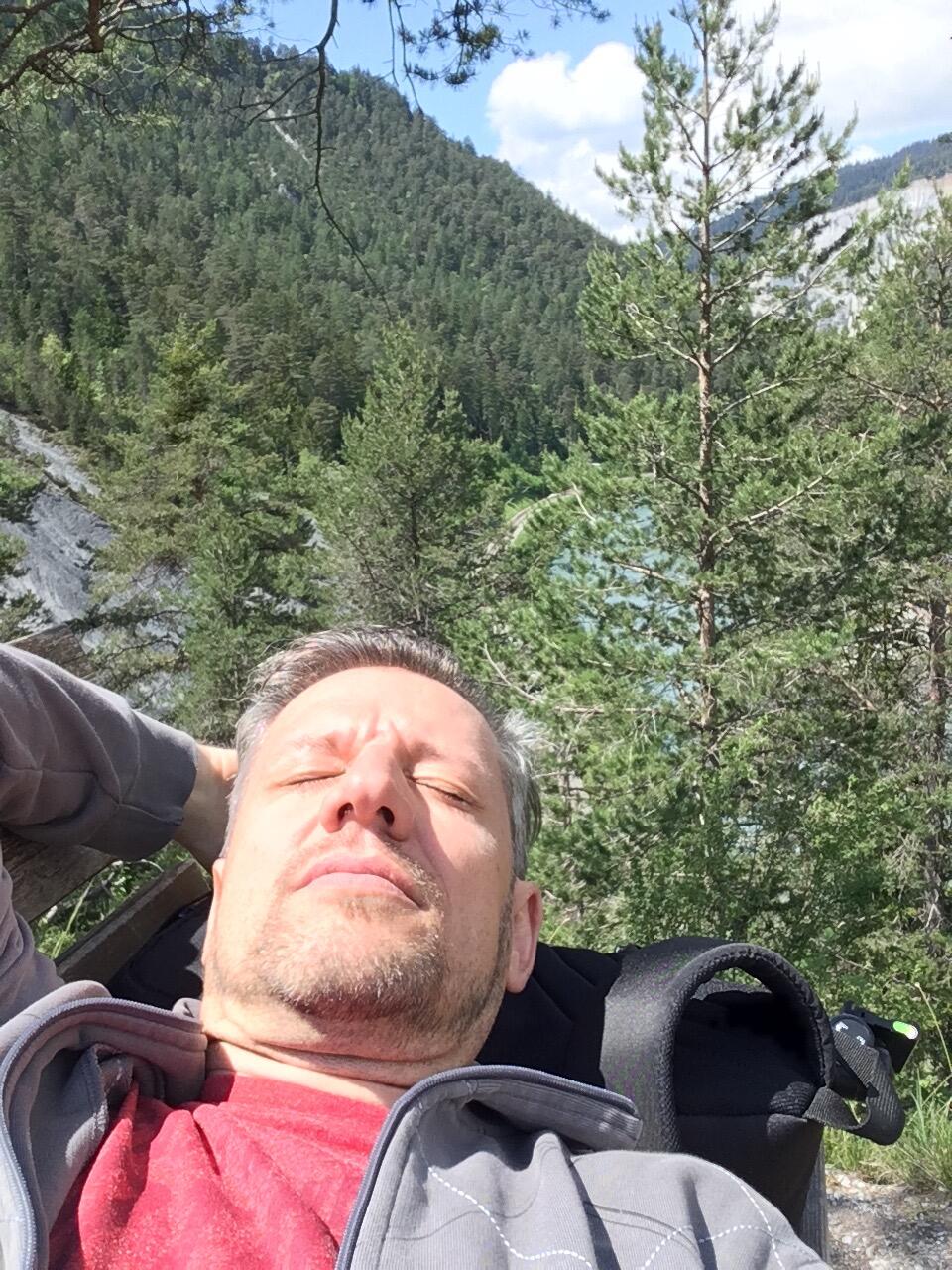 Bild ohne Beschreibung Bild ohne Beschreibung