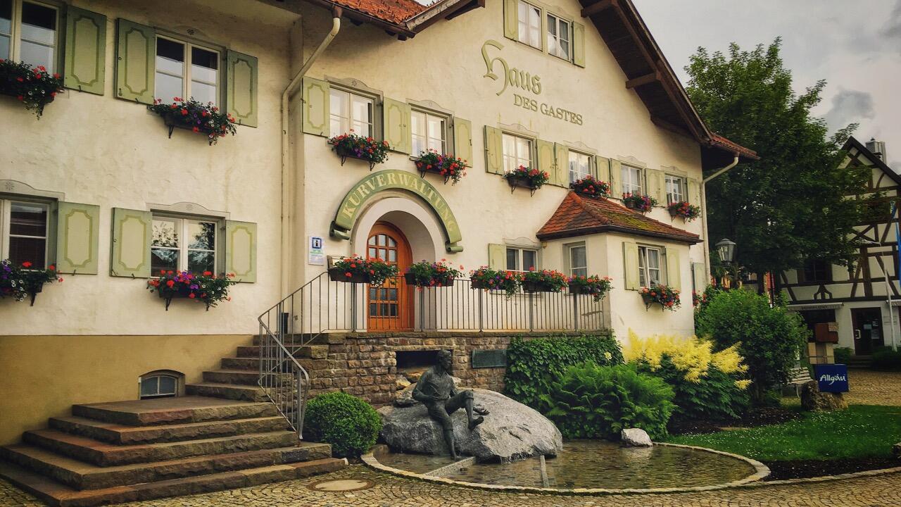 Bild ohne Beschreibung Bild ohne Beschreibung