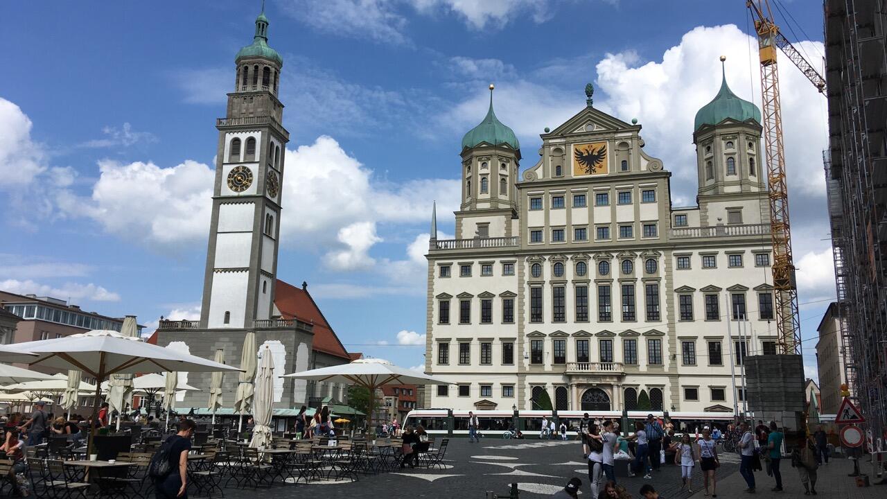 Bild ohne Beschreibung Bild ohne Beschreibung