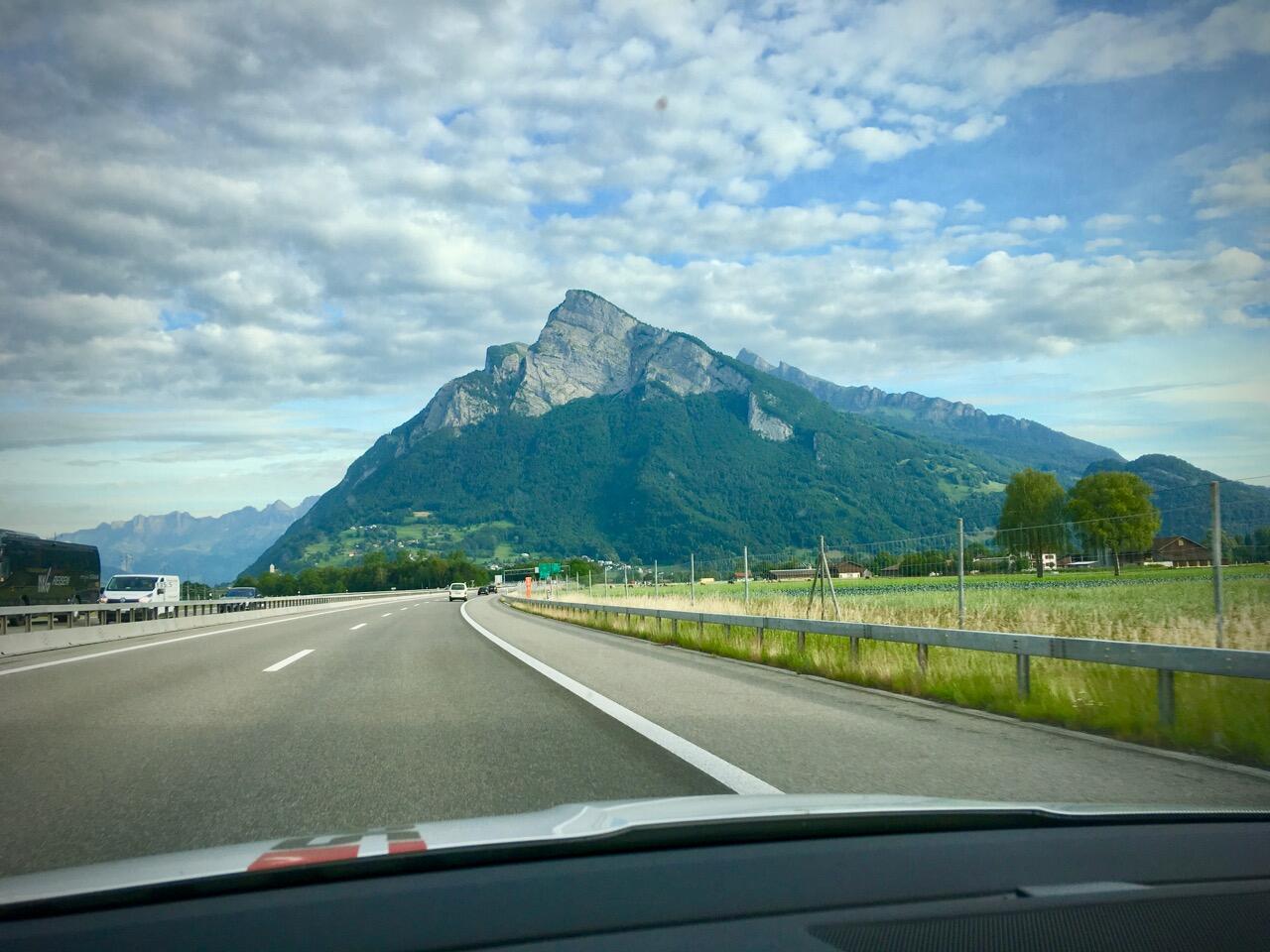 Bild ohne Beschreibung