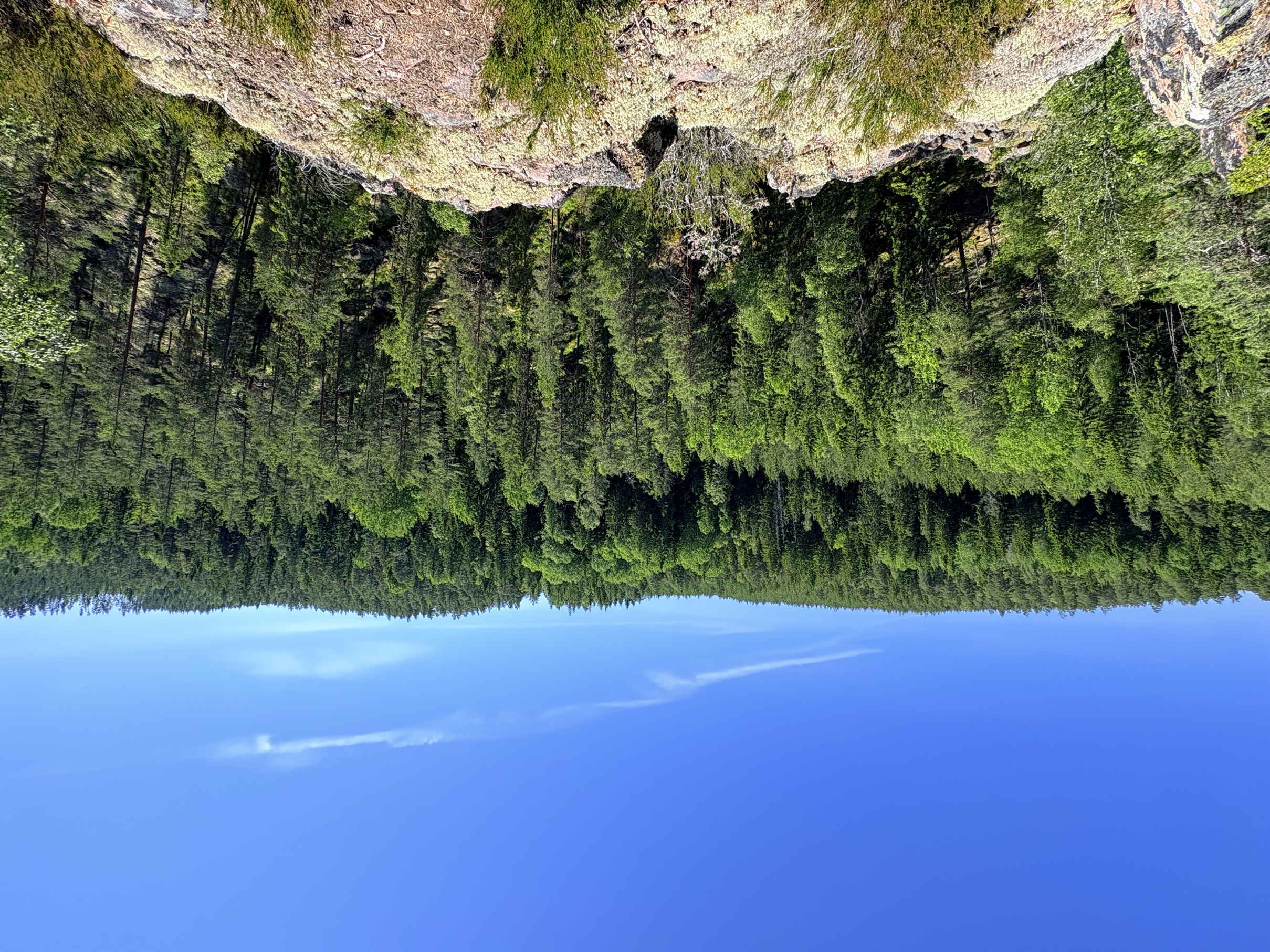 Bild ohne Beschreibung Bild ohne Beschreibung