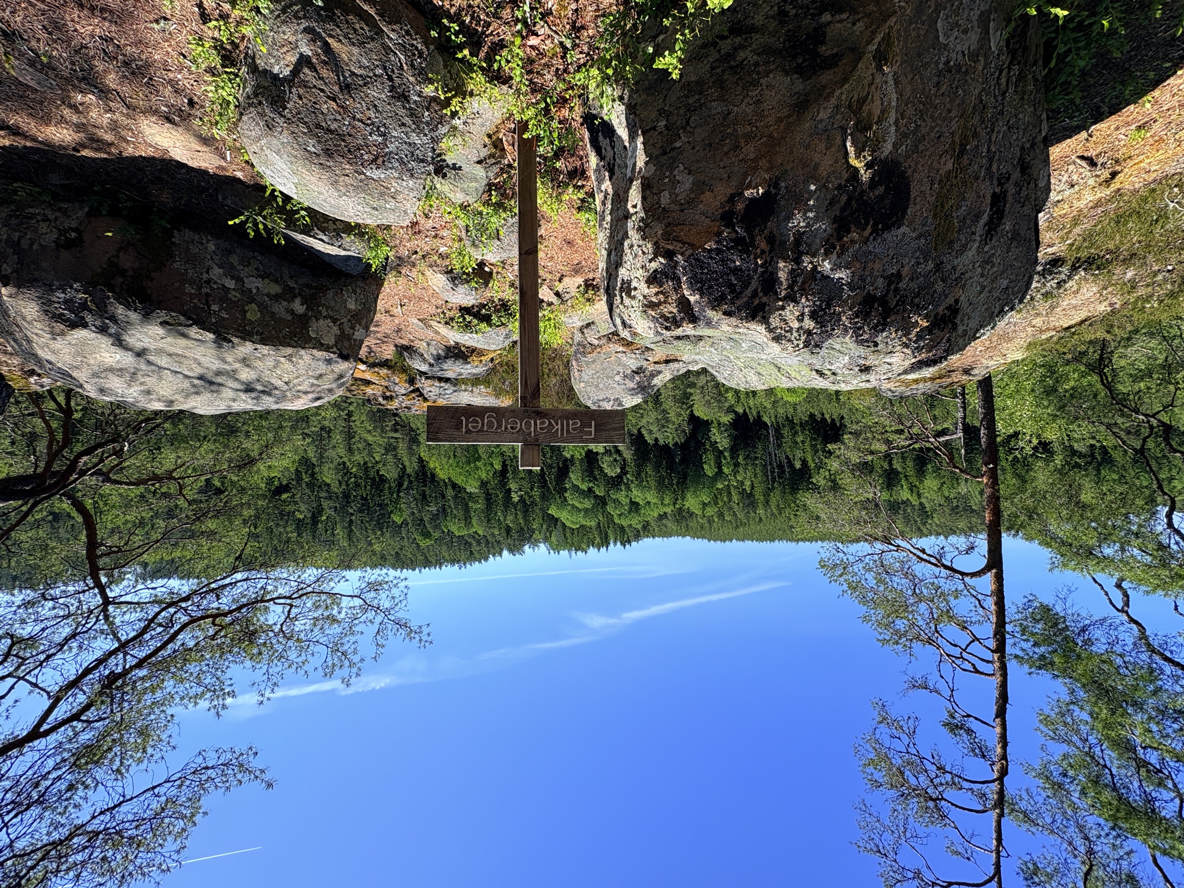 Bild ohne Beschreibung Bild ohne Beschreibung