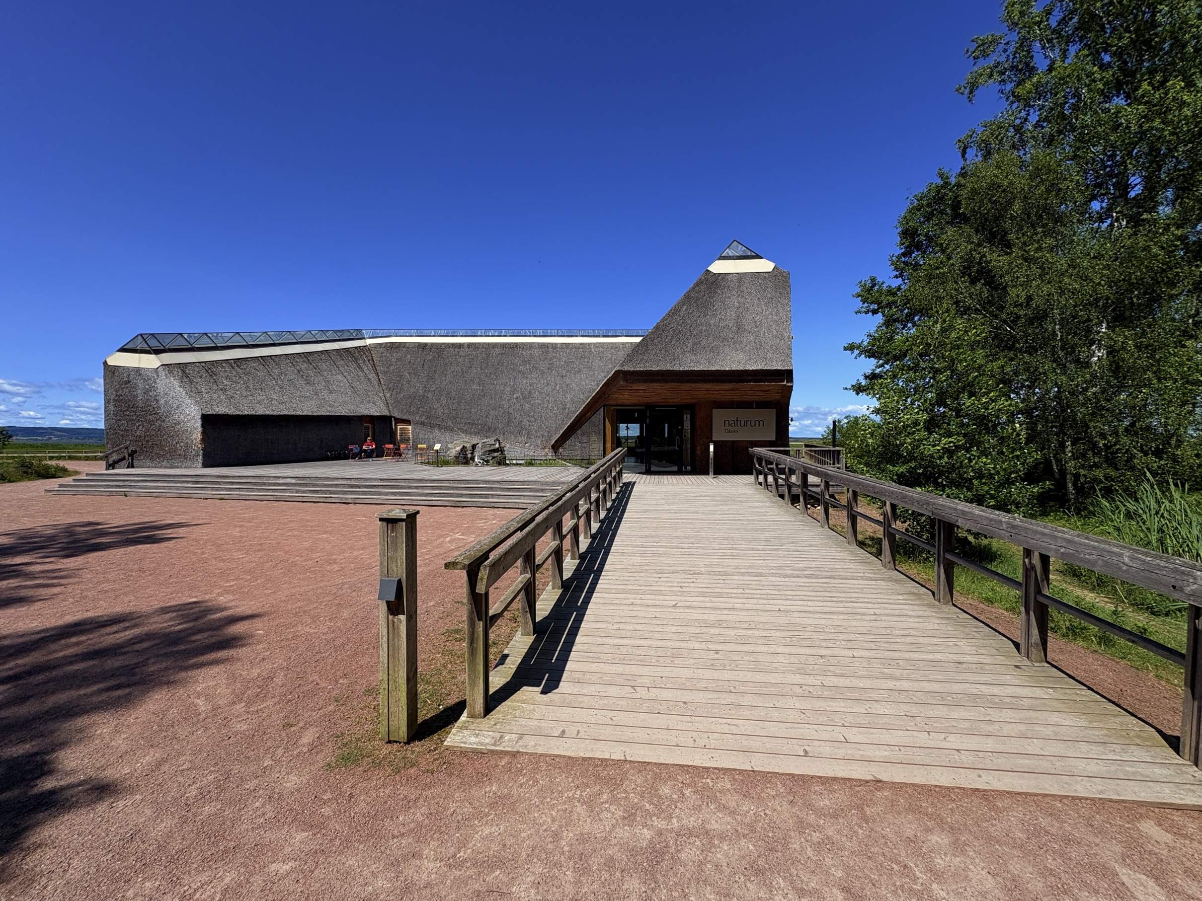 Bild ohne Beschreibung Bild ohne Beschreibung