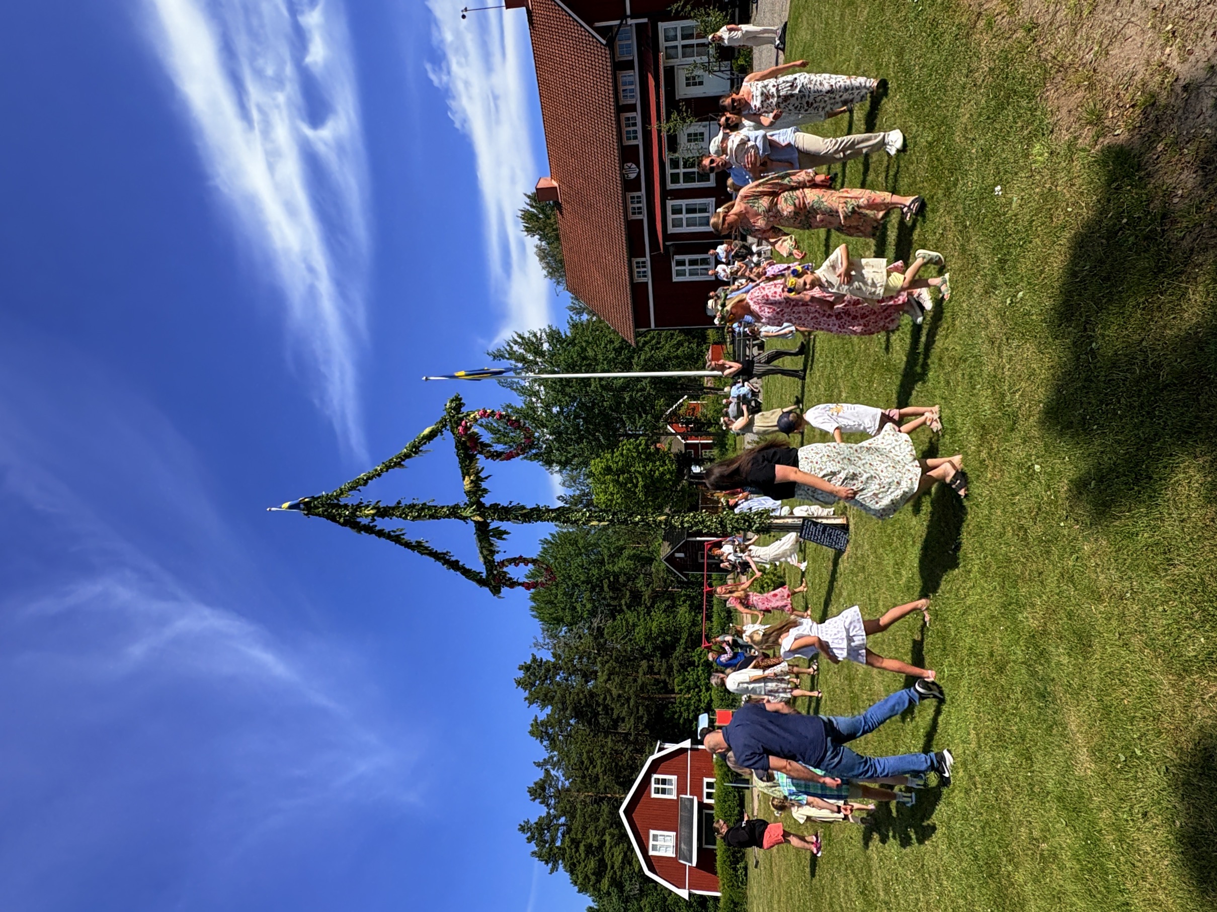 Bild ohne Beschreibung Bild ohne Beschreibung