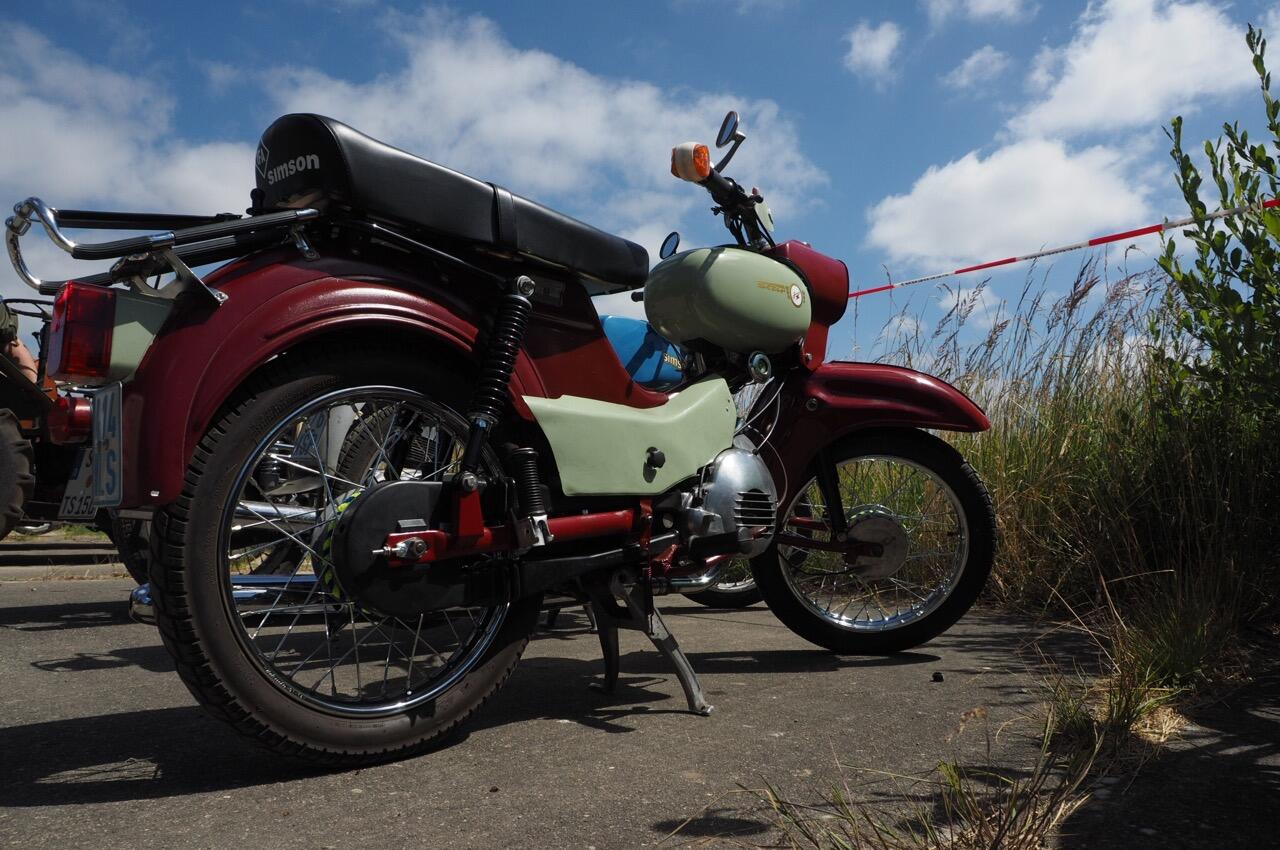 Bild ohne Beschreibung Bild ohne Beschreibung