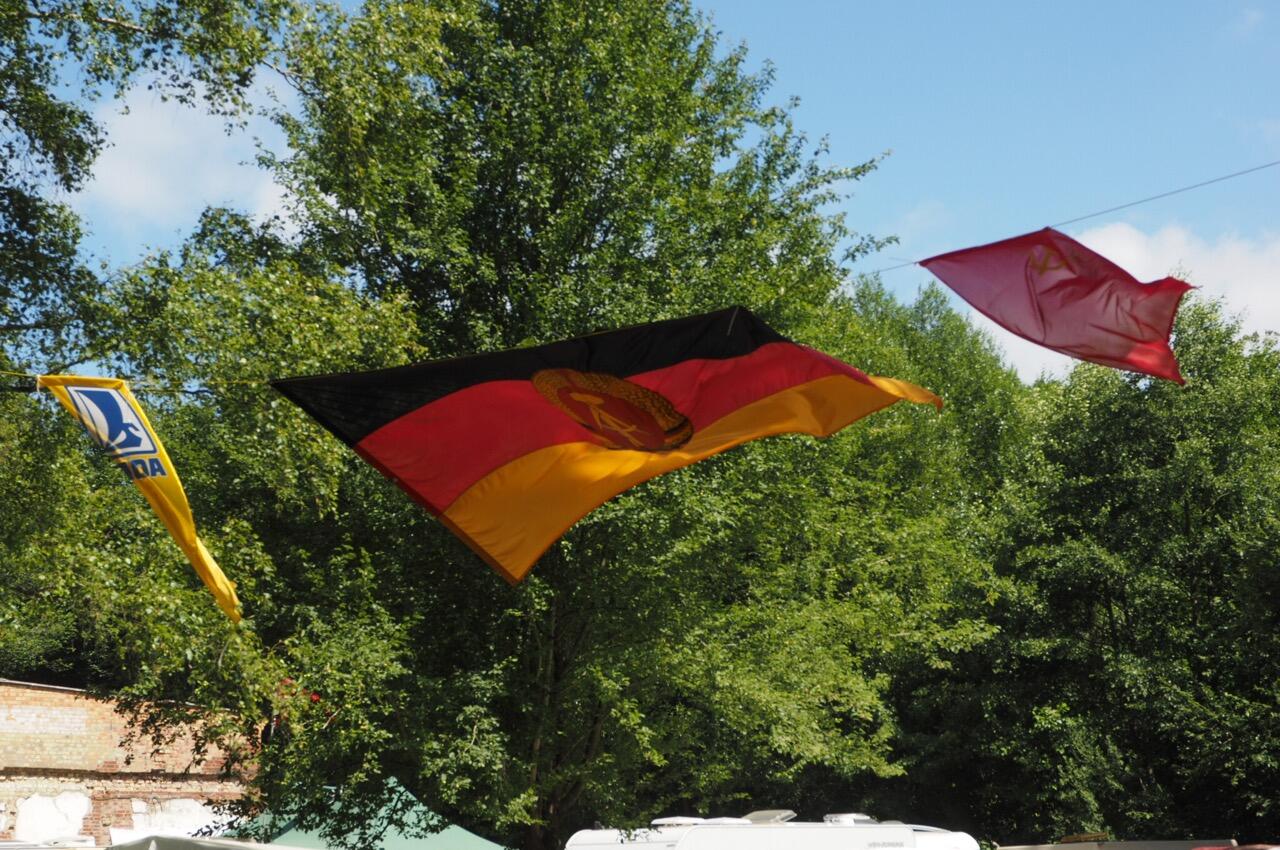 Bild ohne Beschreibung Bild ohne Beschreibung