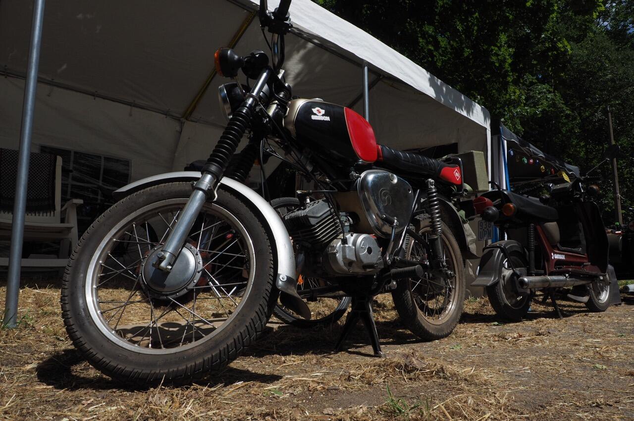 Bild ohne Beschreibung Bild ohne Beschreibung