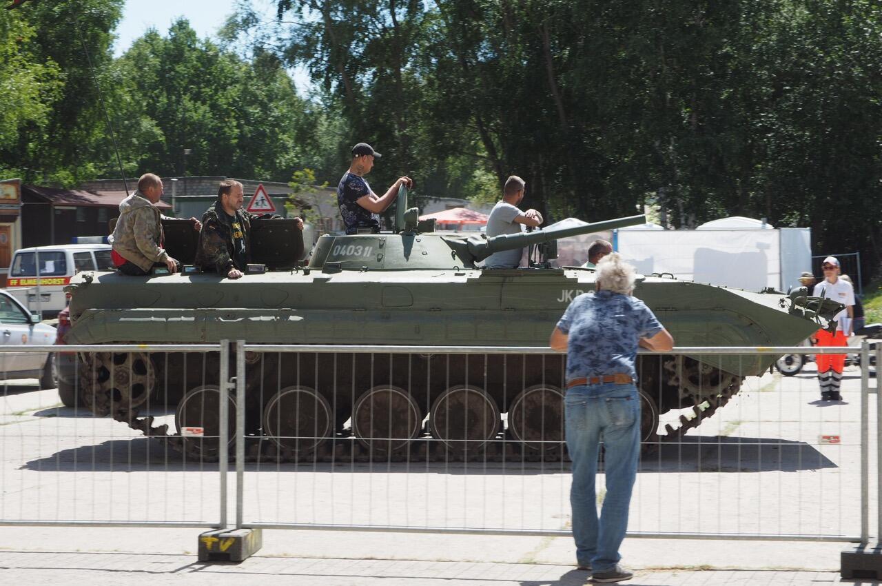 Bild ohne Beschreibung Bild ohne Beschreibung