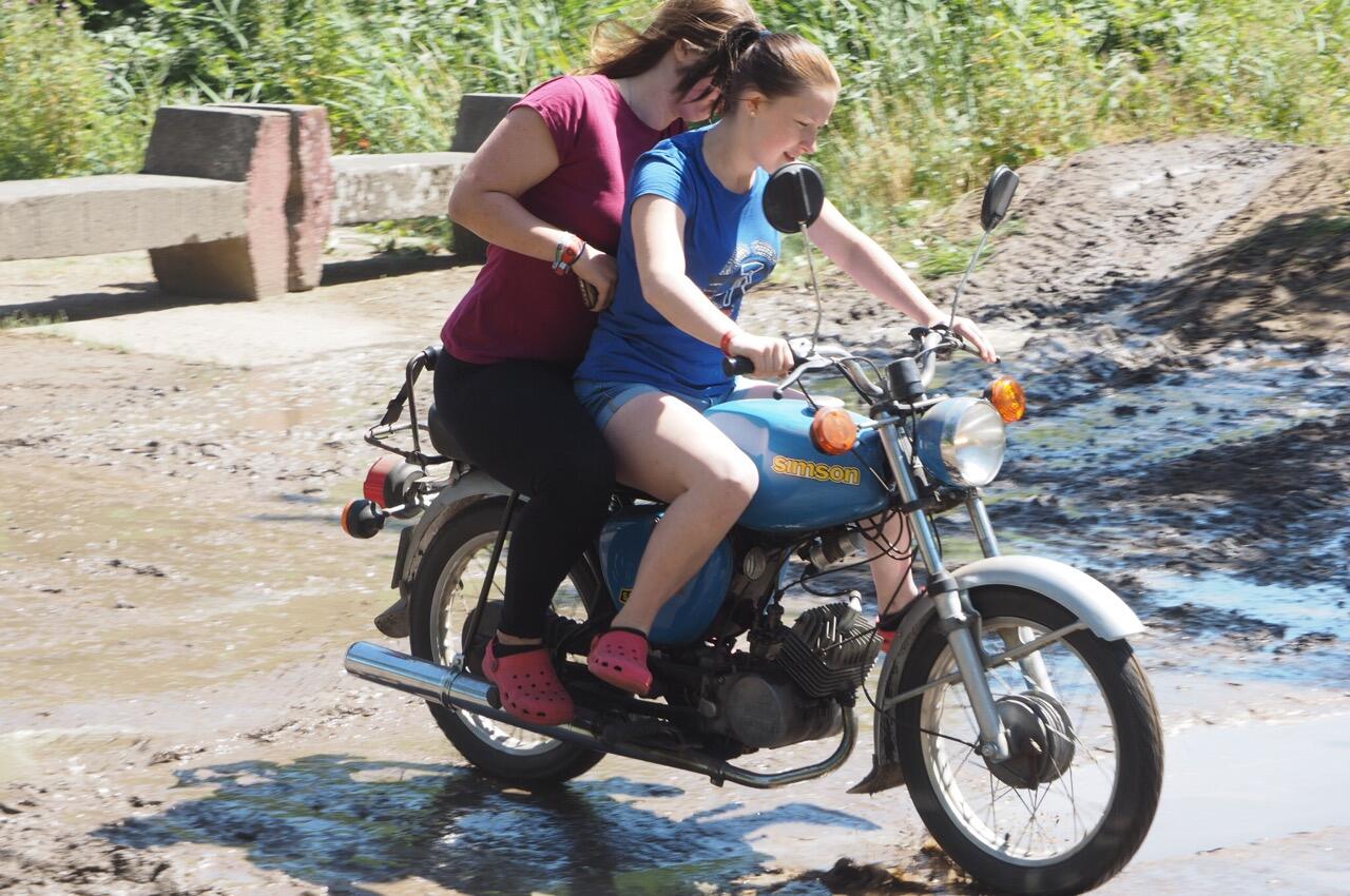 Bild ohne Beschreibung Bild ohne Beschreibung