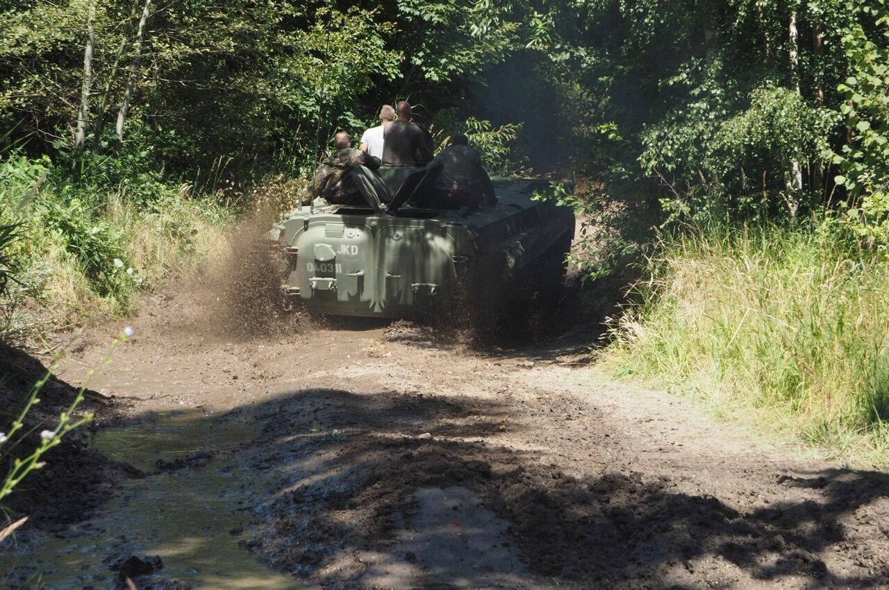 Bild ohne Beschreibung Bild ohne Beschreibung