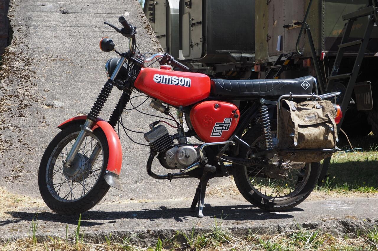 Bild ohne Beschreibung Bild ohne Beschreibung