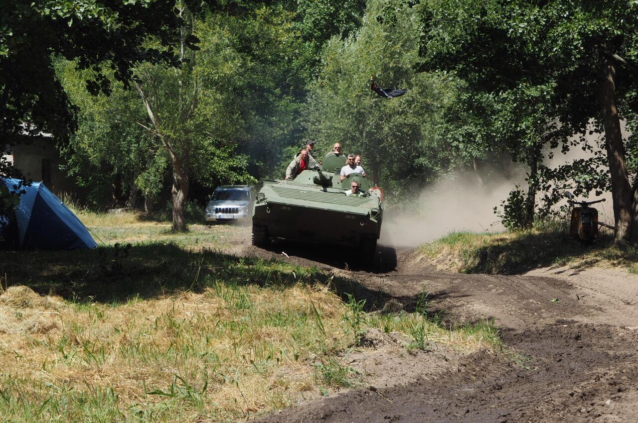 Bild ohne Beschreibung Bild ohne Beschreibung