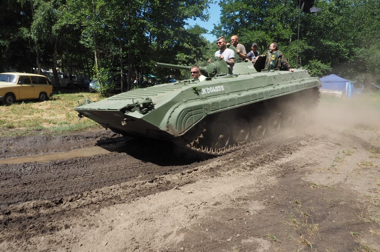 Bild ohne Beschreibung Bild ohne Beschreibung