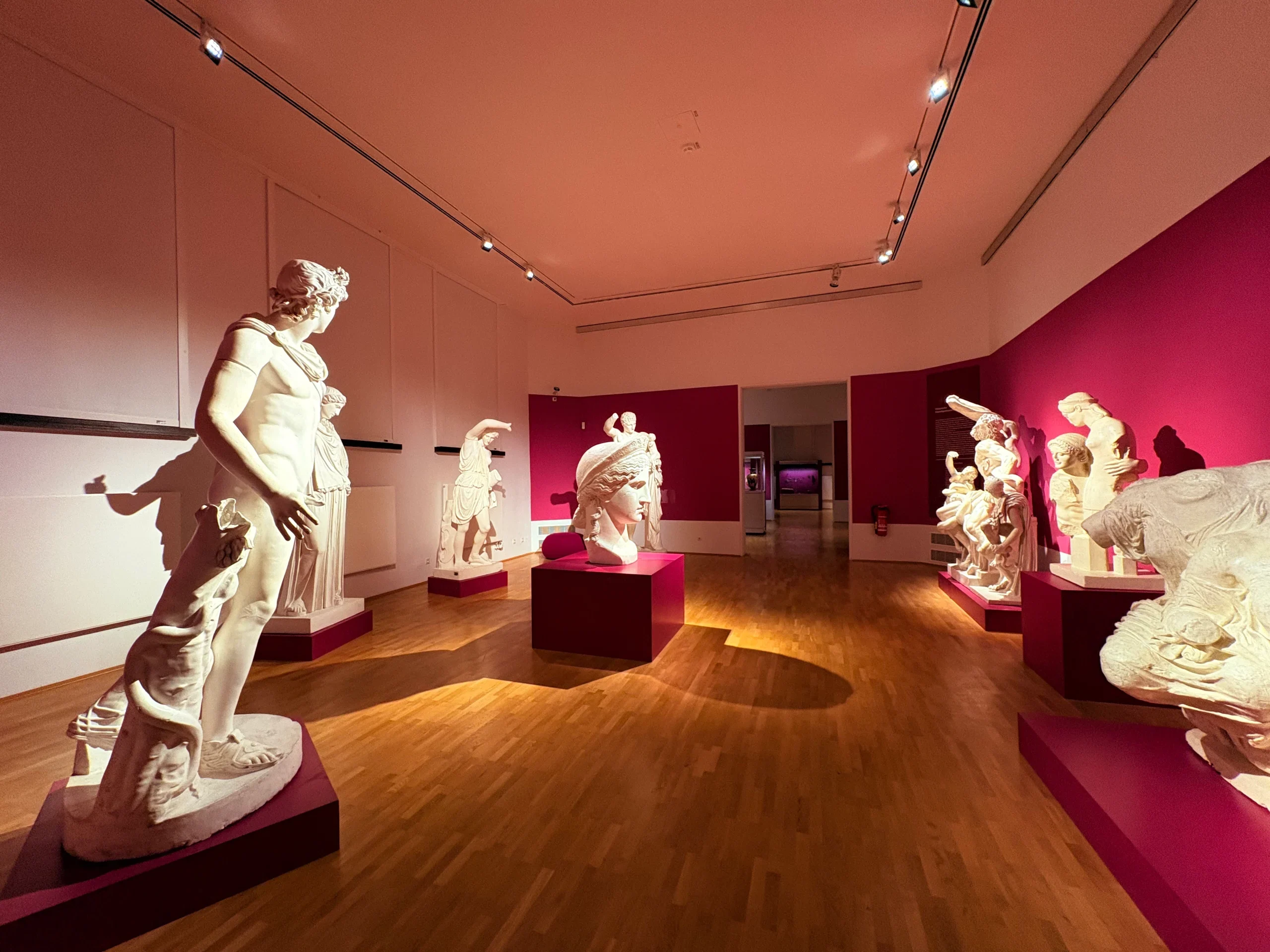 Bild ohne Beschreibung Bild ohne Beschreibung