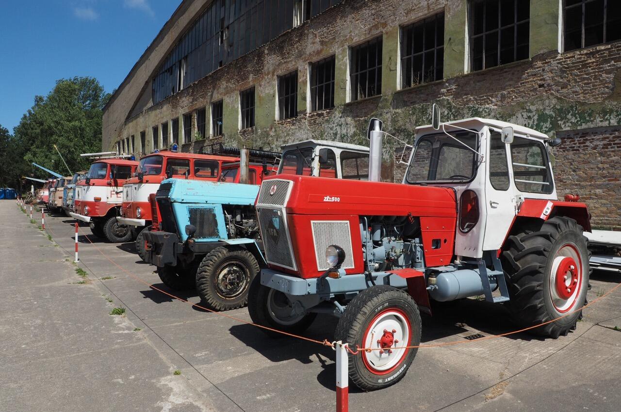 Bild ohne Beschreibung Bild ohne Beschreibung