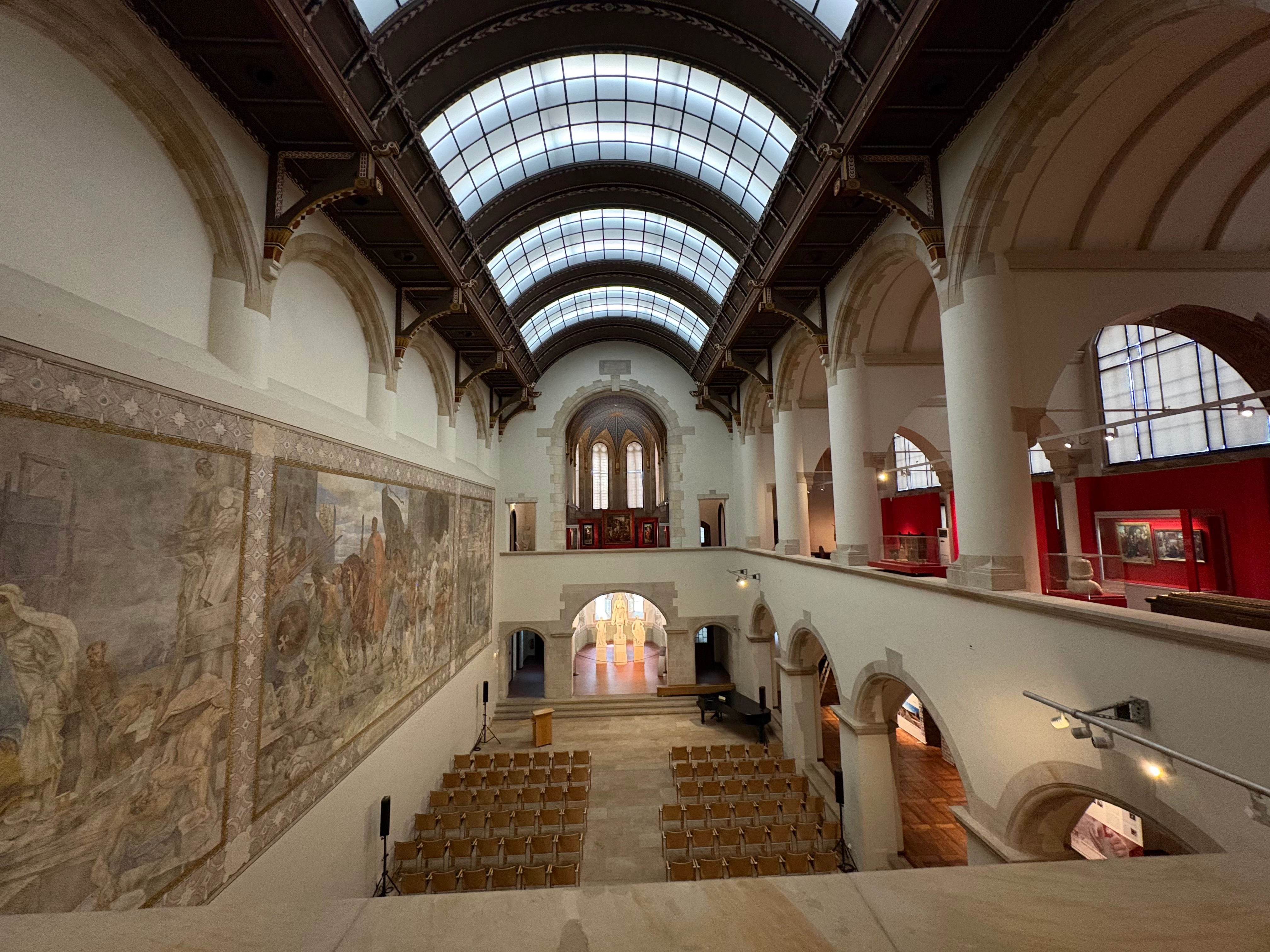 Bild ohne Beschreibung Bild ohne Beschreibung