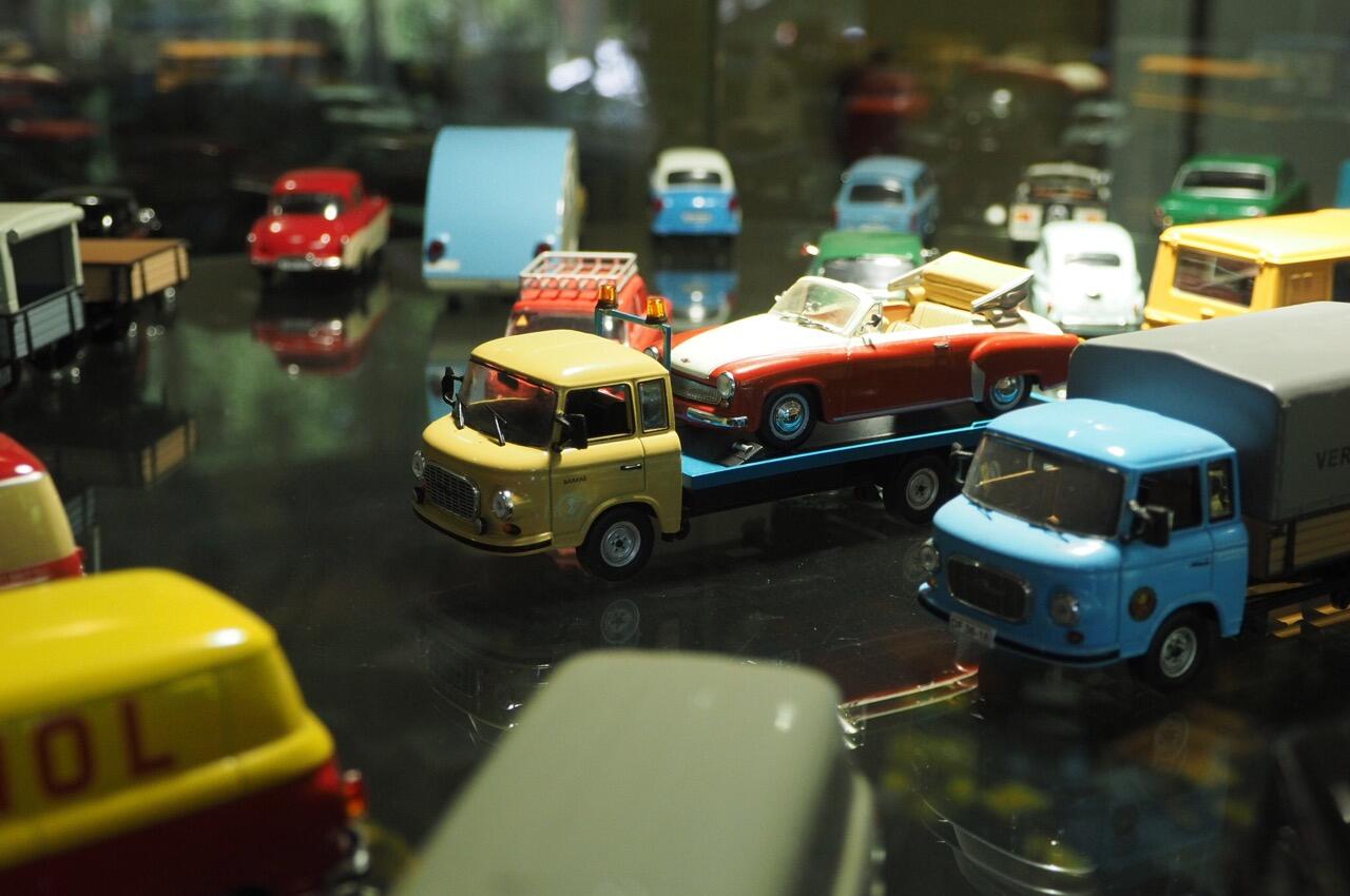 Bild ohne Beschreibung Bild ohne Beschreibung