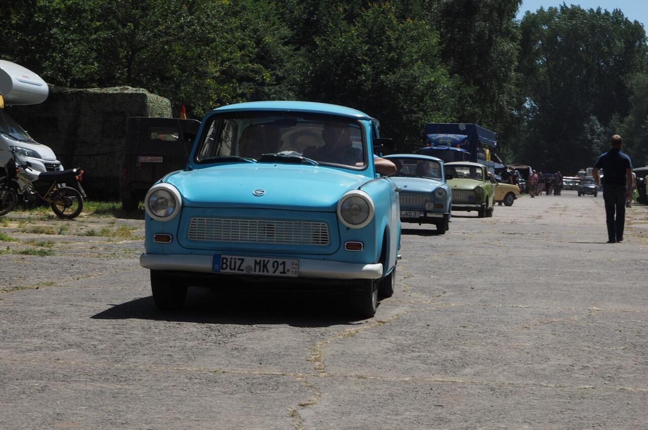 Bild ohne Beschreibung Bild ohne Beschreibung