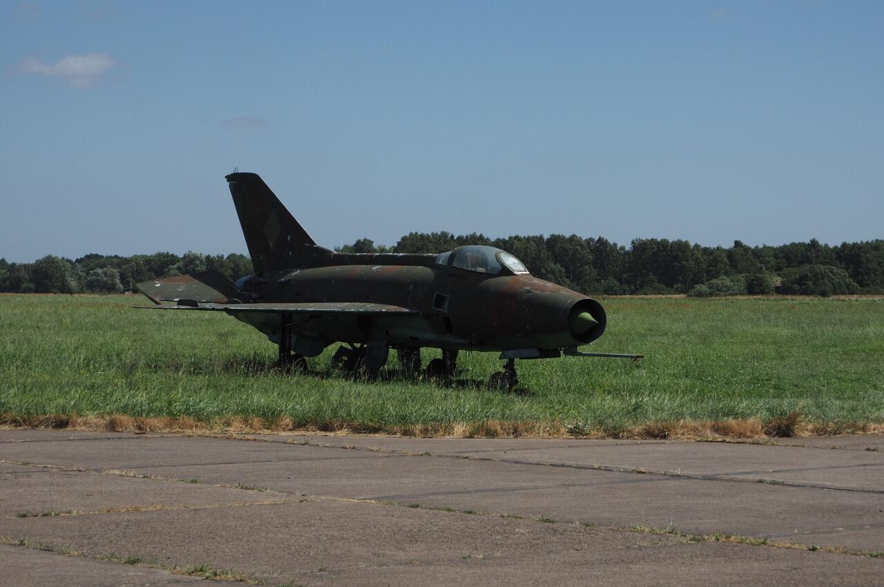 Bild ohne Beschreibung Bild ohne Beschreibung