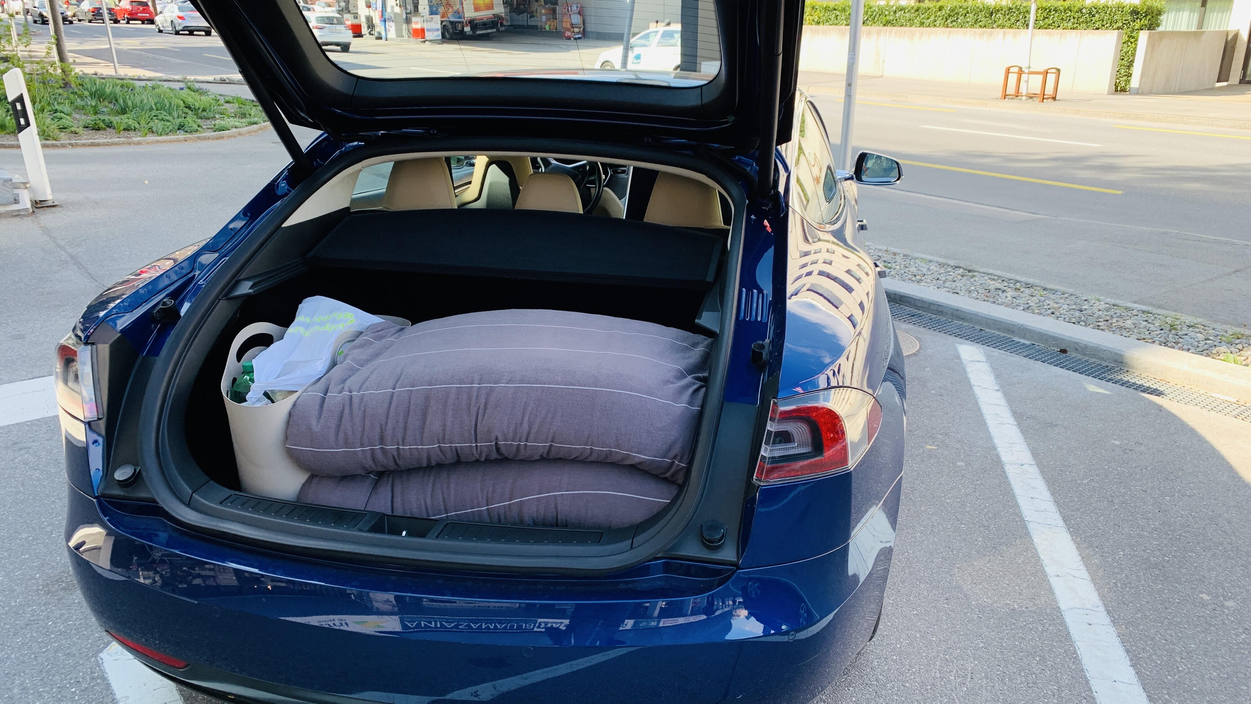 Bild ohne Beschreibung Bild ohne Beschreibung