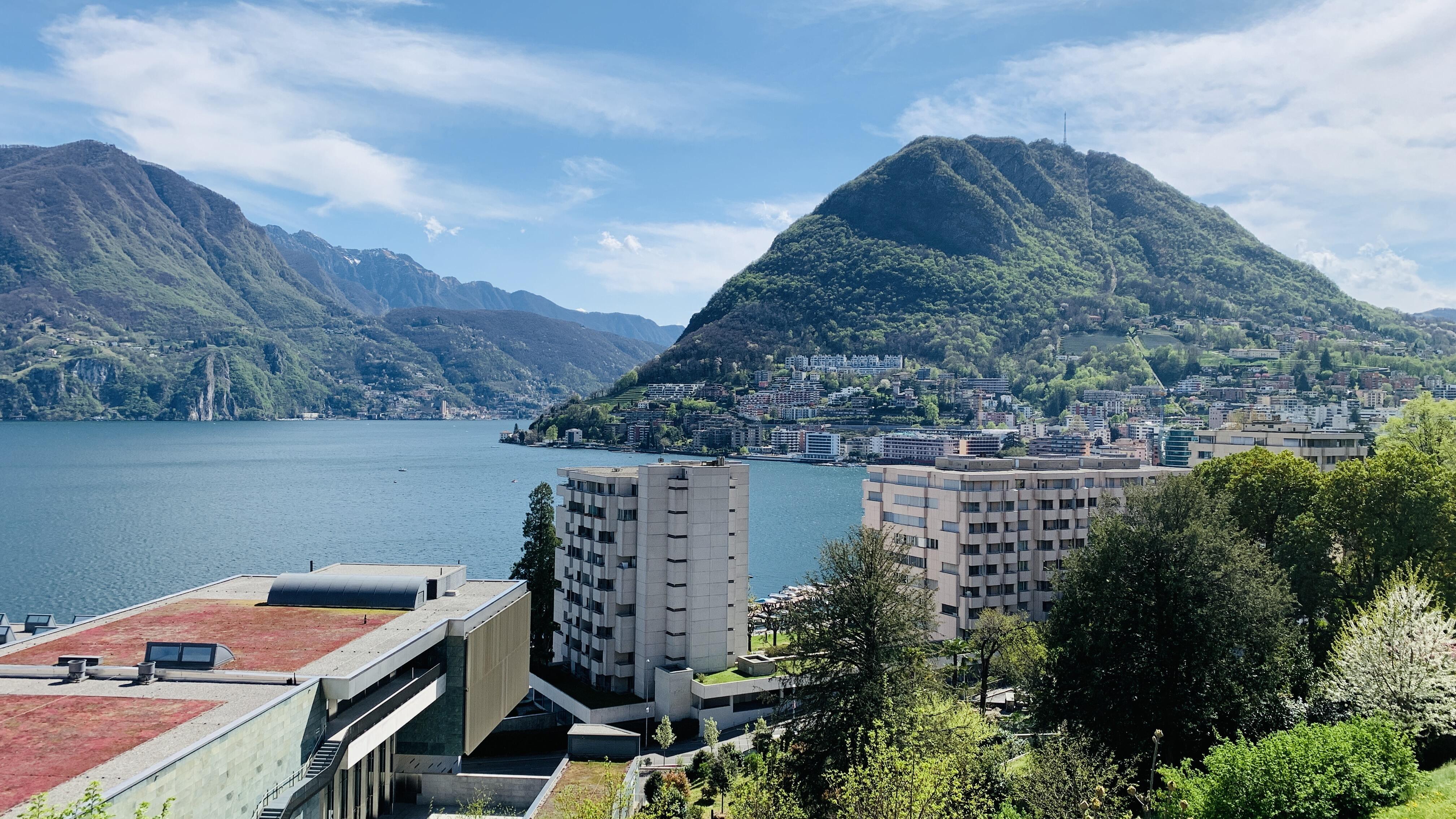 Bild ohne Beschreibung Bild ohne Beschreibung