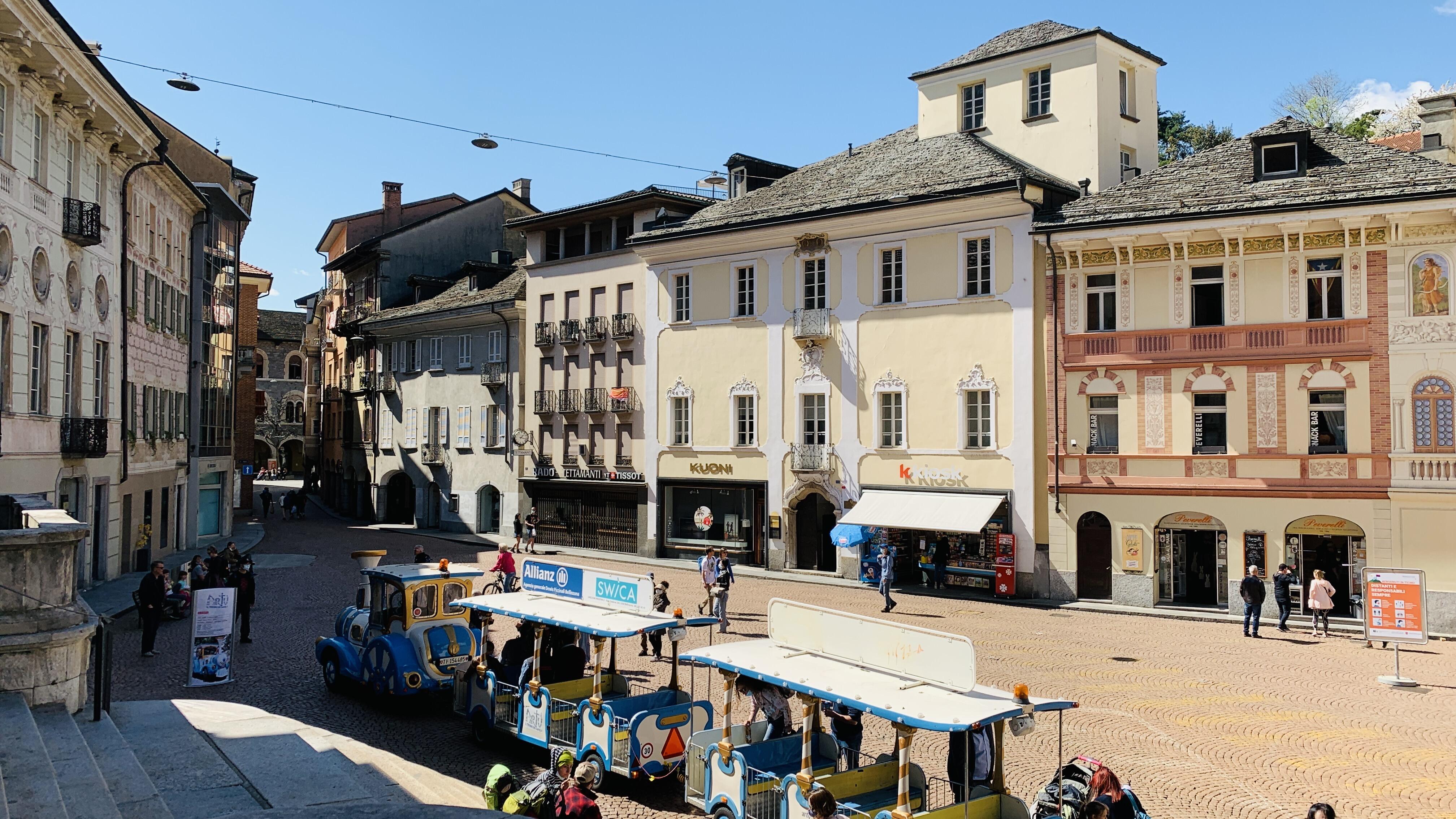 Bild ohne Beschreibung Bild ohne Beschreibung