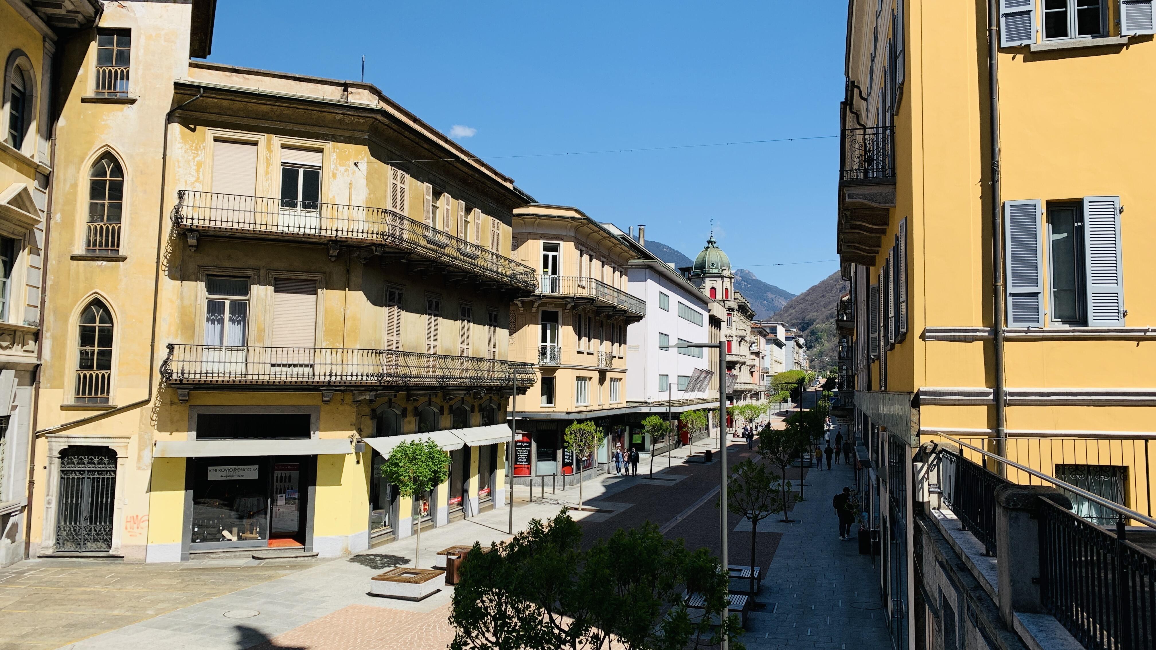 Bild ohne Beschreibung Bild ohne Beschreibung