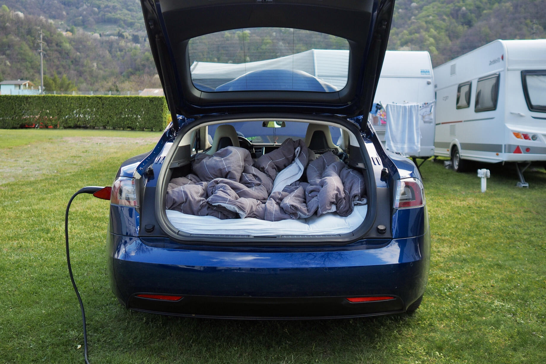 Bild ohne Beschreibung Bild ohne Beschreibung