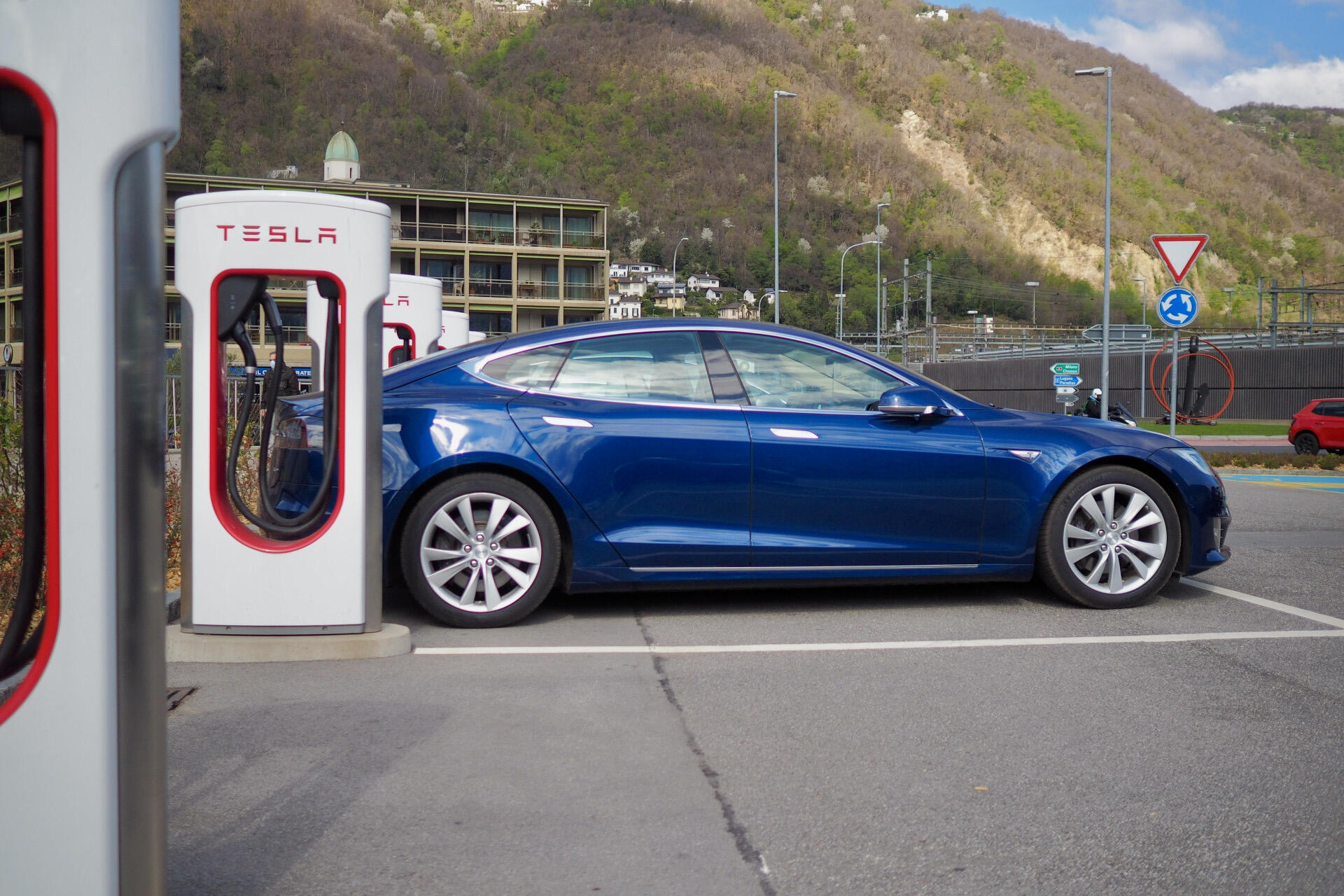 Bild ohne Beschreibung Bild ohne Beschreibung