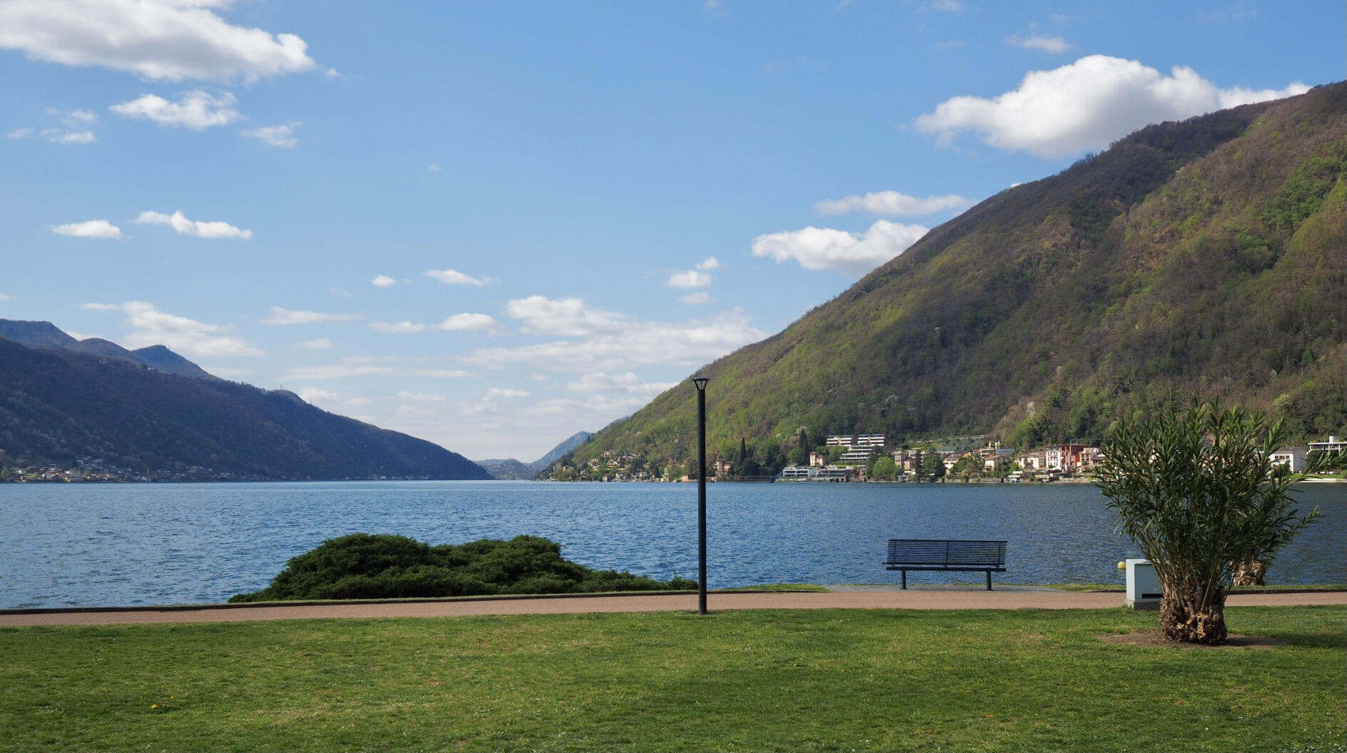 Bild ohne Beschreibung Bild ohne Beschreibung