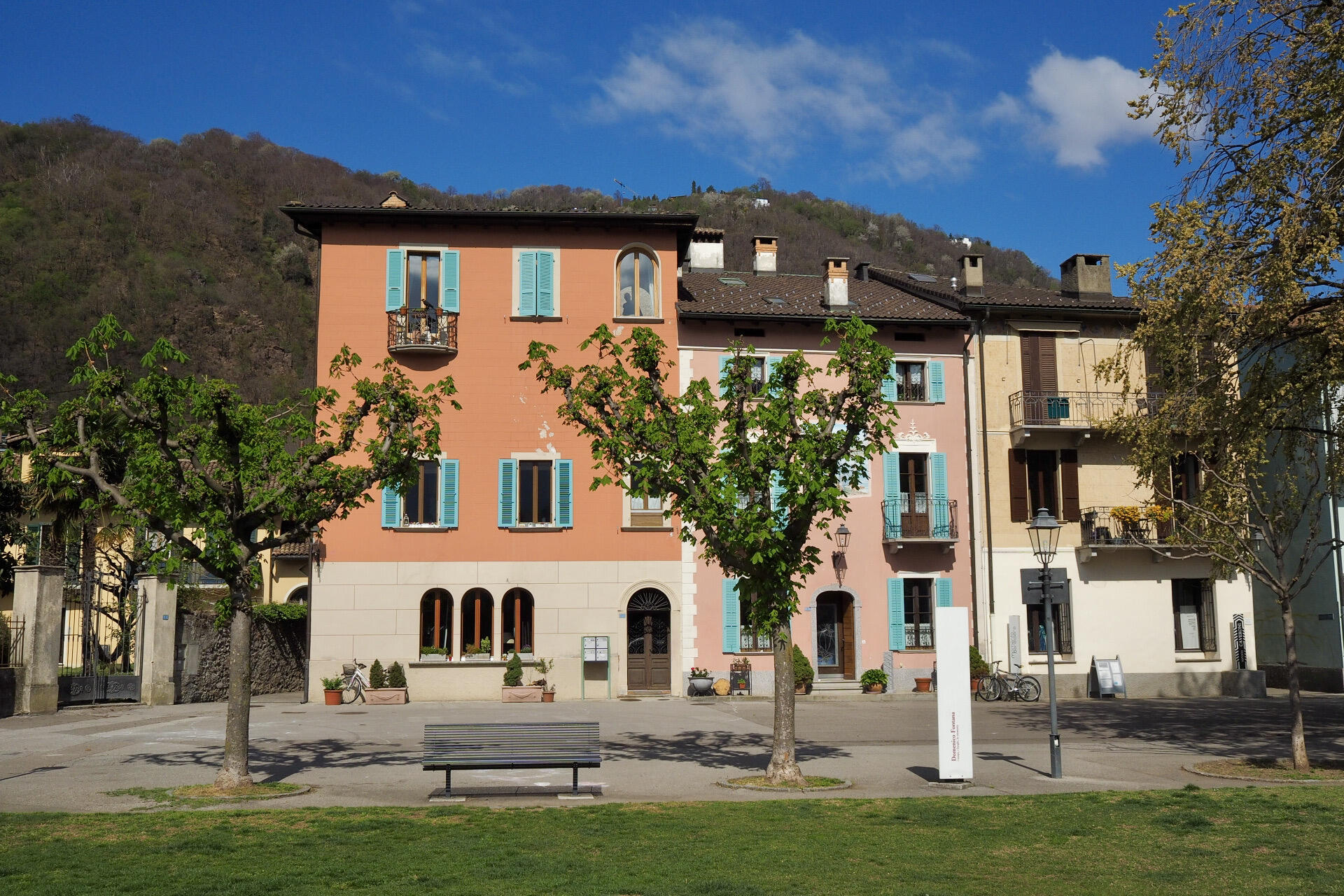 Bild ohne Beschreibung Bild ohne Beschreibung