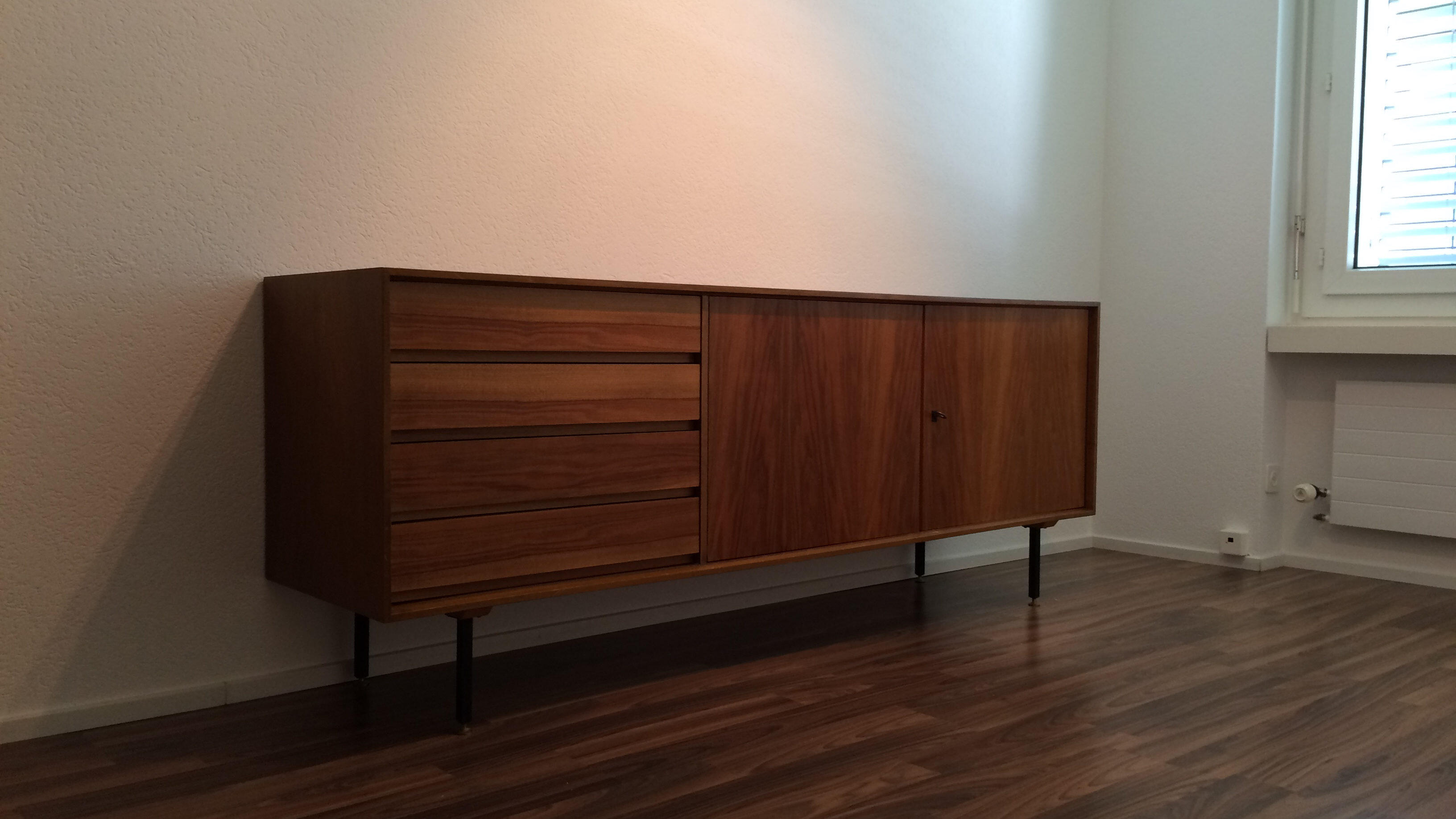 Bild ohne Beschreibung