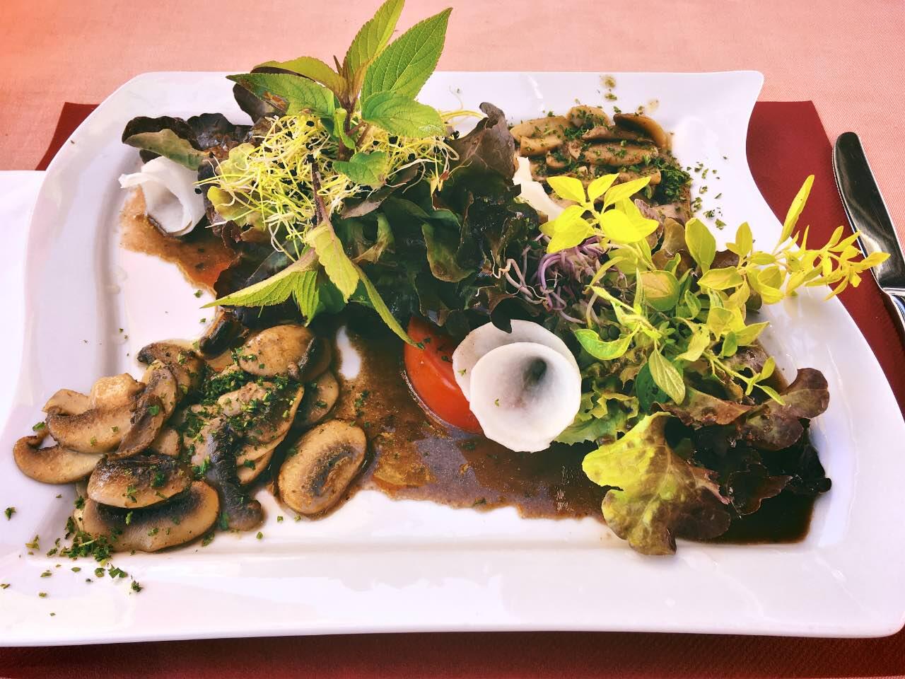 Bild ohne Beschreibung Bild ohne Beschreibung