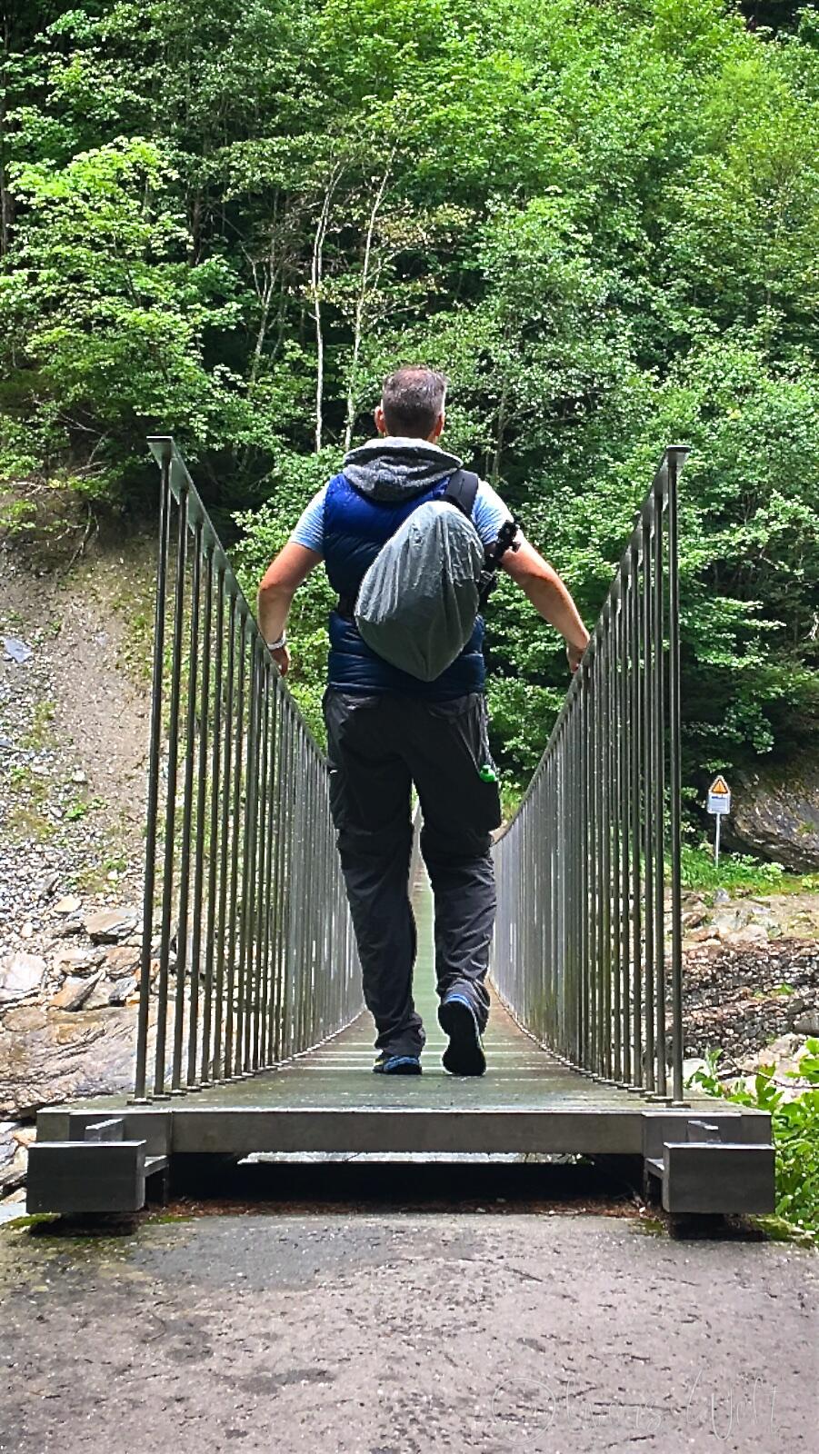 Bild ohne Beschreibung Bild ohne Beschreibung