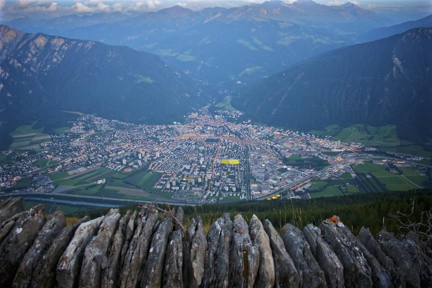 Bild ohne Beschreibung Bild ohne Beschreibung