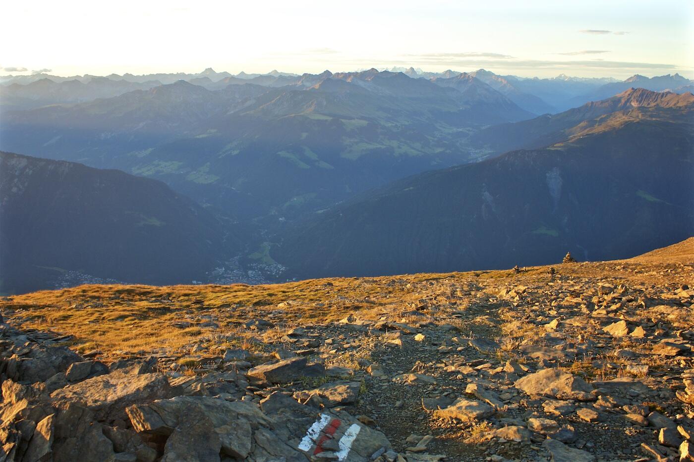 Bild ohne Beschreibung Bild ohne Beschreibung