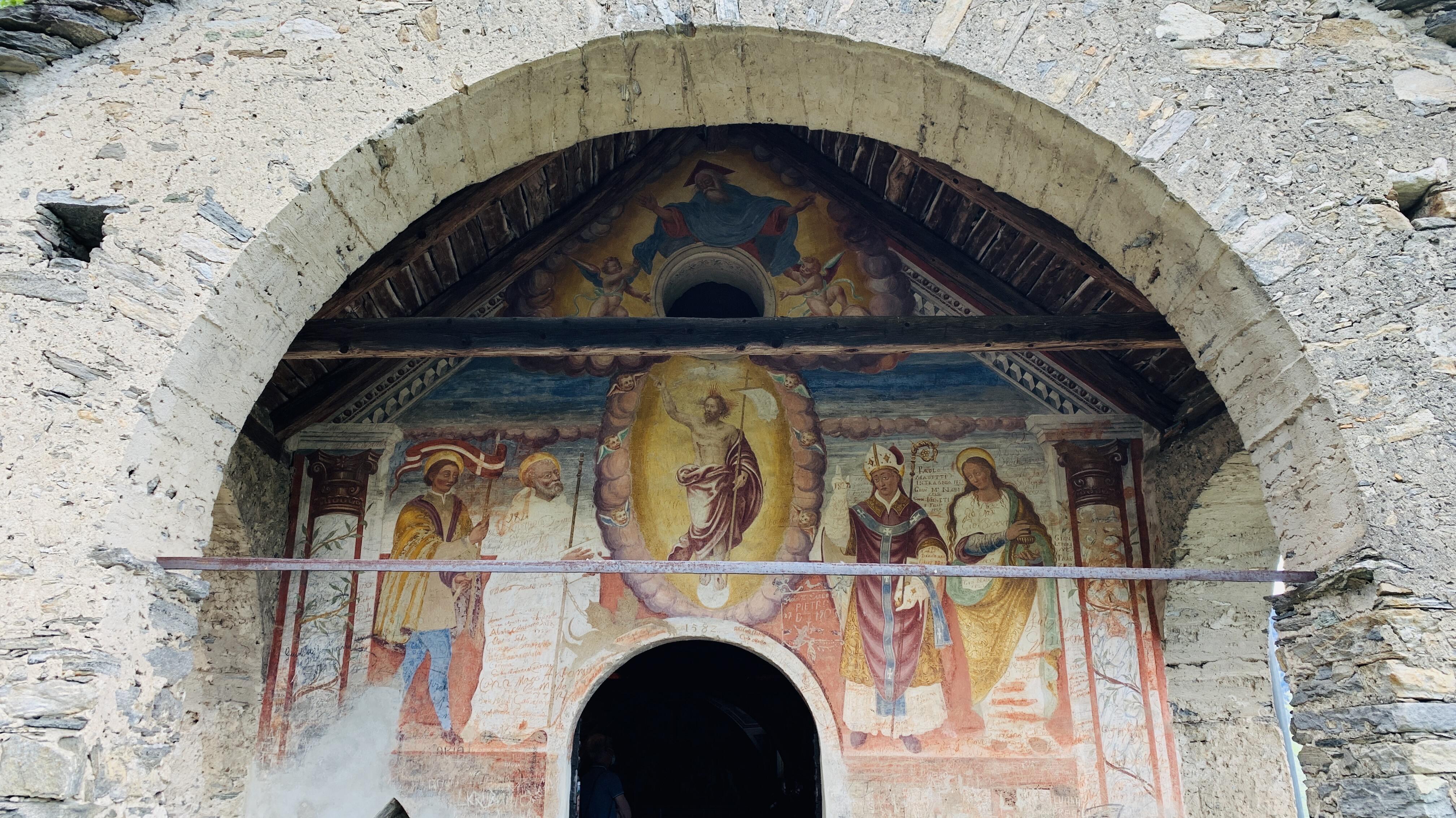 Bild ohne Beschreibung Bild ohne Beschreibung