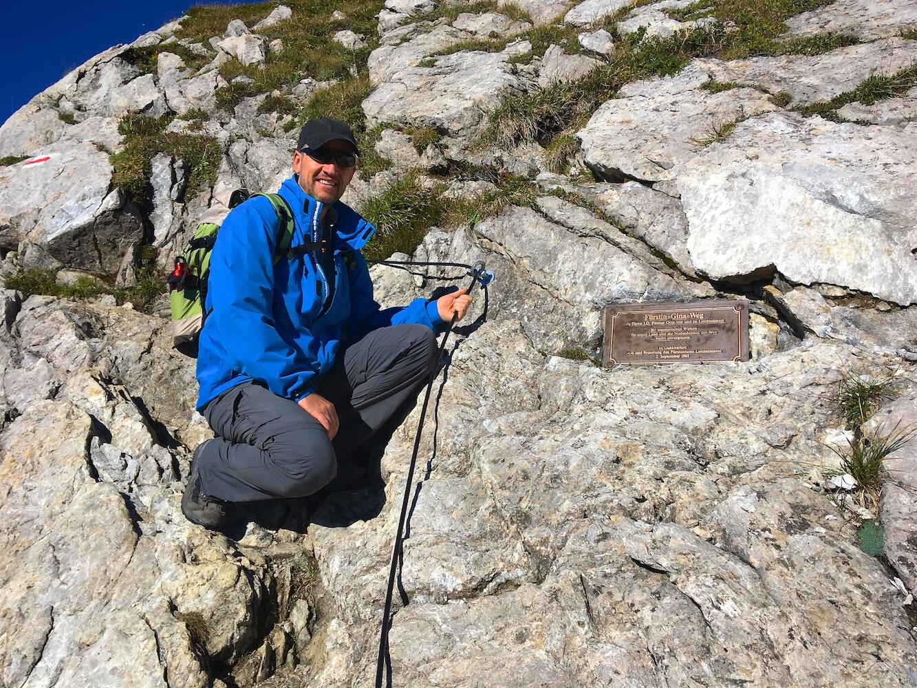 Bild ohne Beschreibung Bild ohne Beschreibung