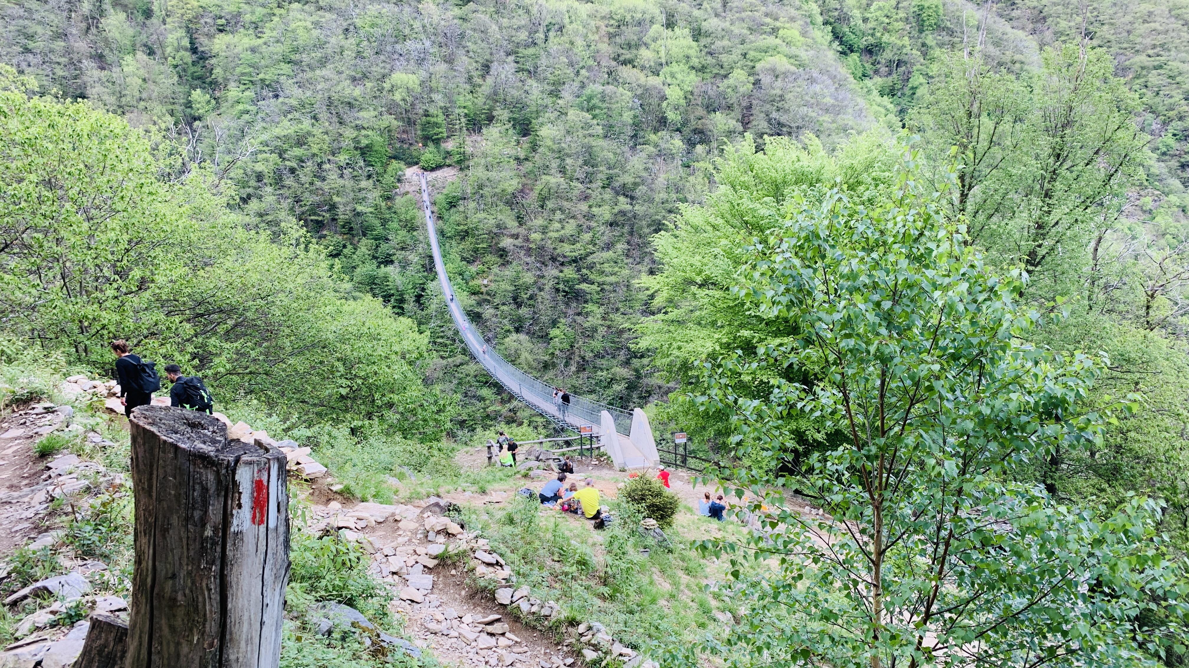 Bild ohne Beschreibung Bild ohne Beschreibung