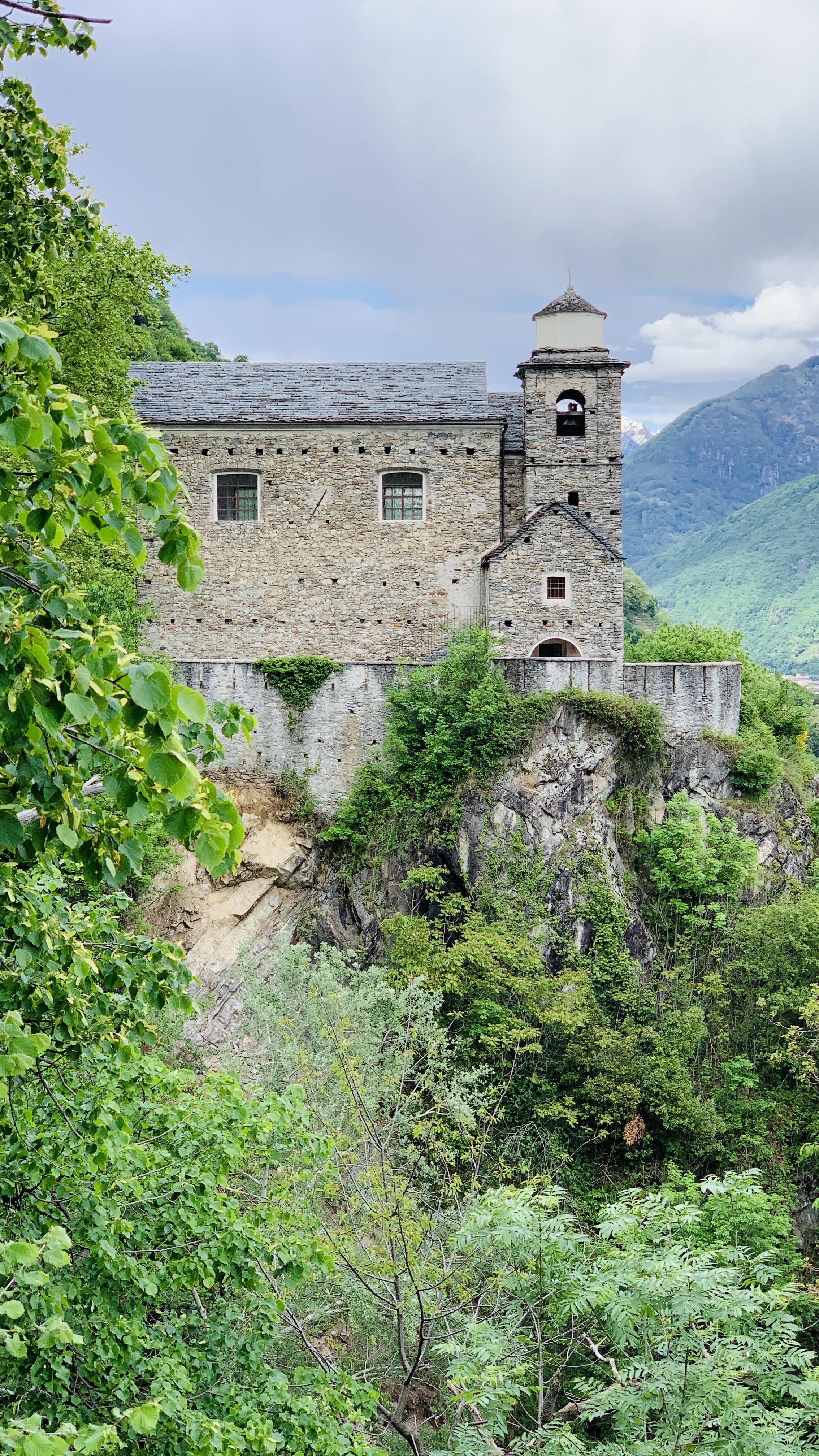 Bild ohne Beschreibung Bild ohne Beschreibung