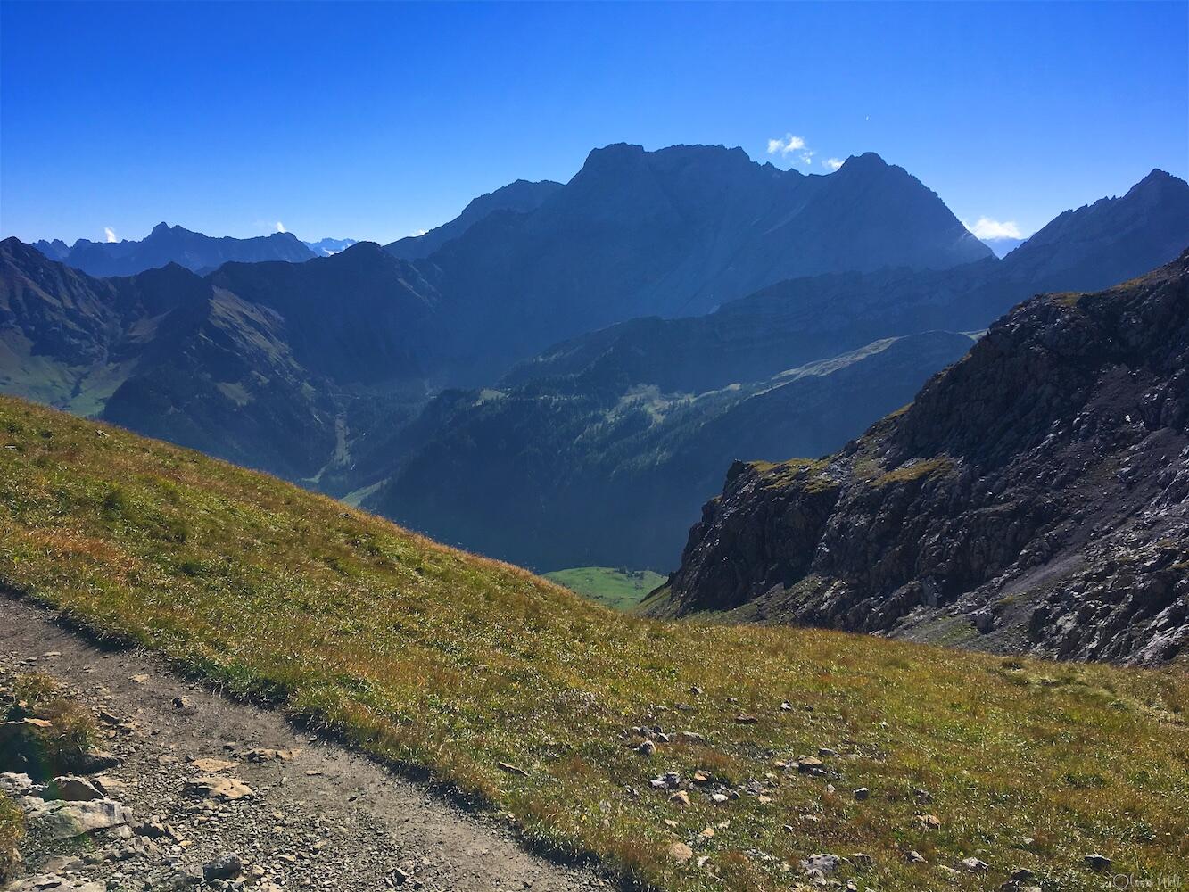 Bild ohne Beschreibung Bild ohne Beschreibung