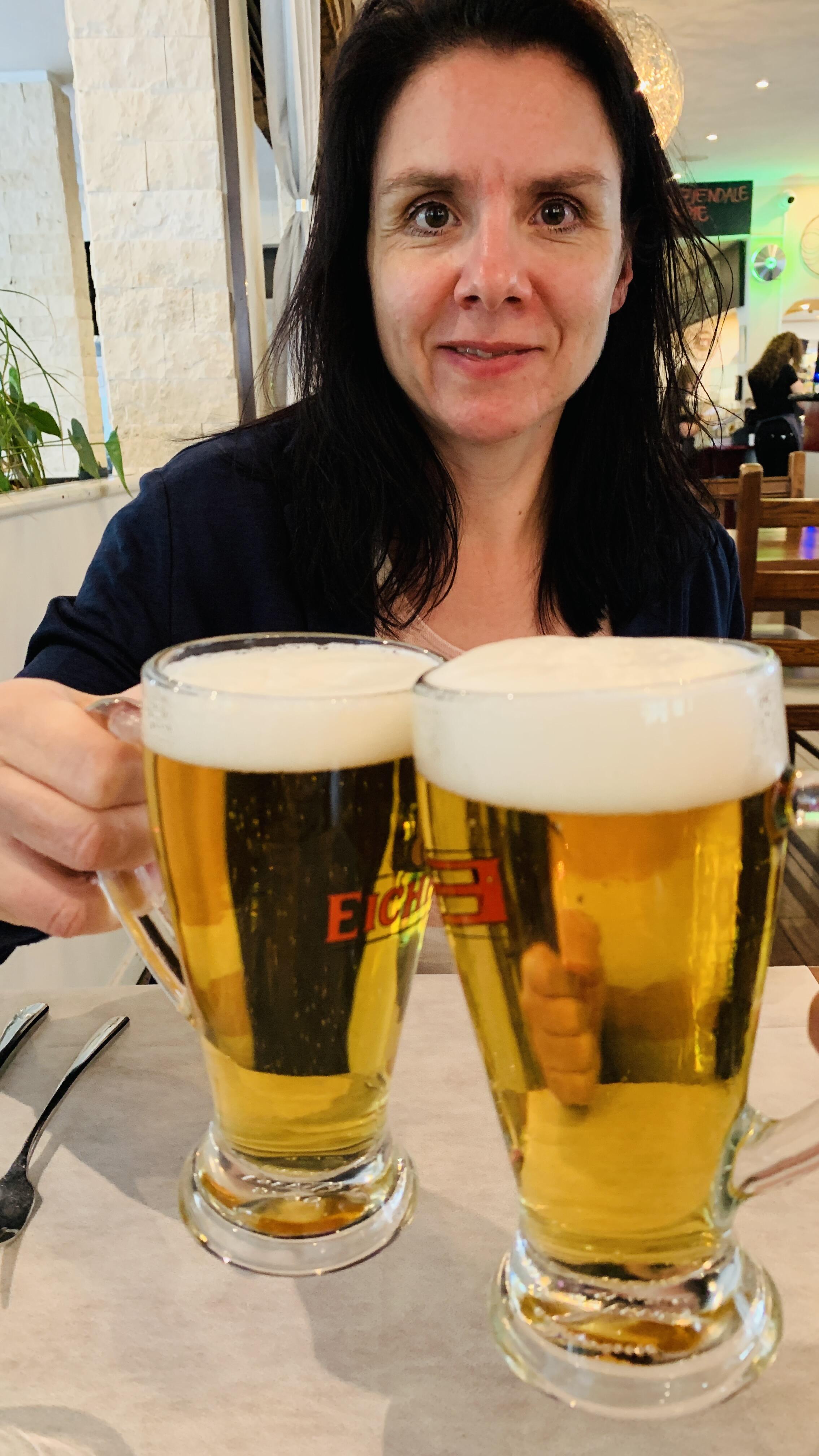 Bild ohne Beschreibung Bild ohne Beschreibung