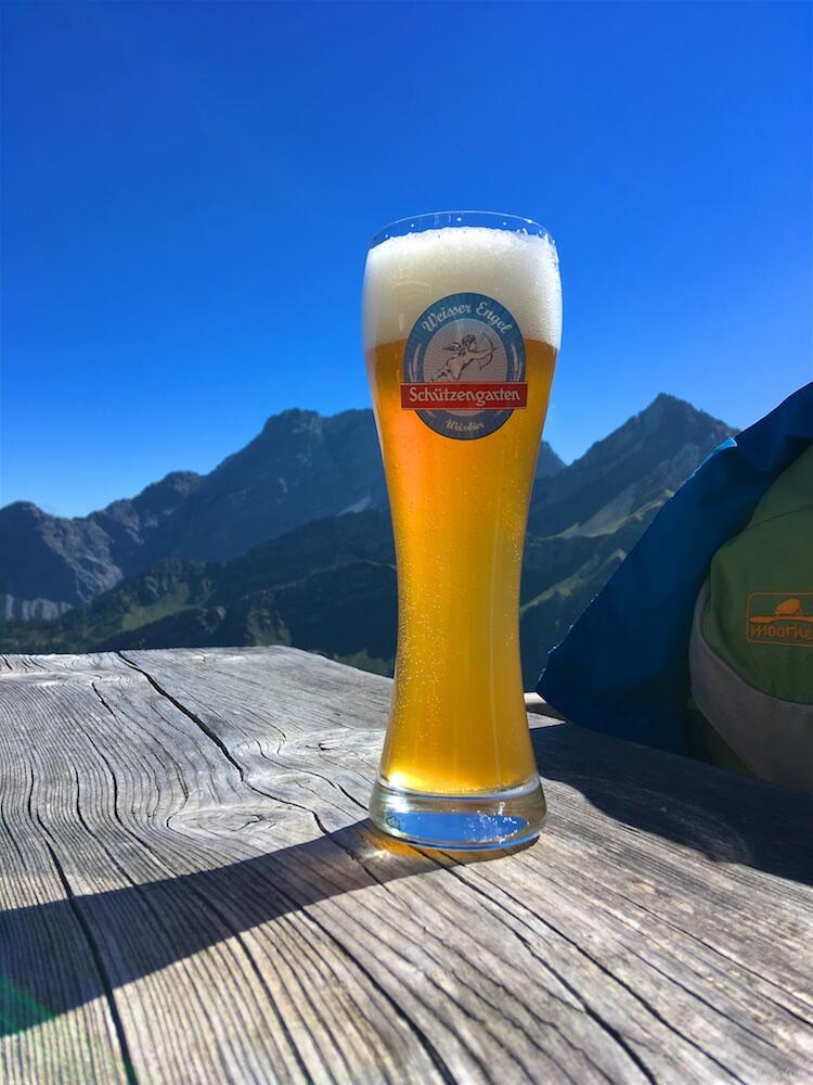 Bild ohne Beschreibung Bild ohne Beschreibung