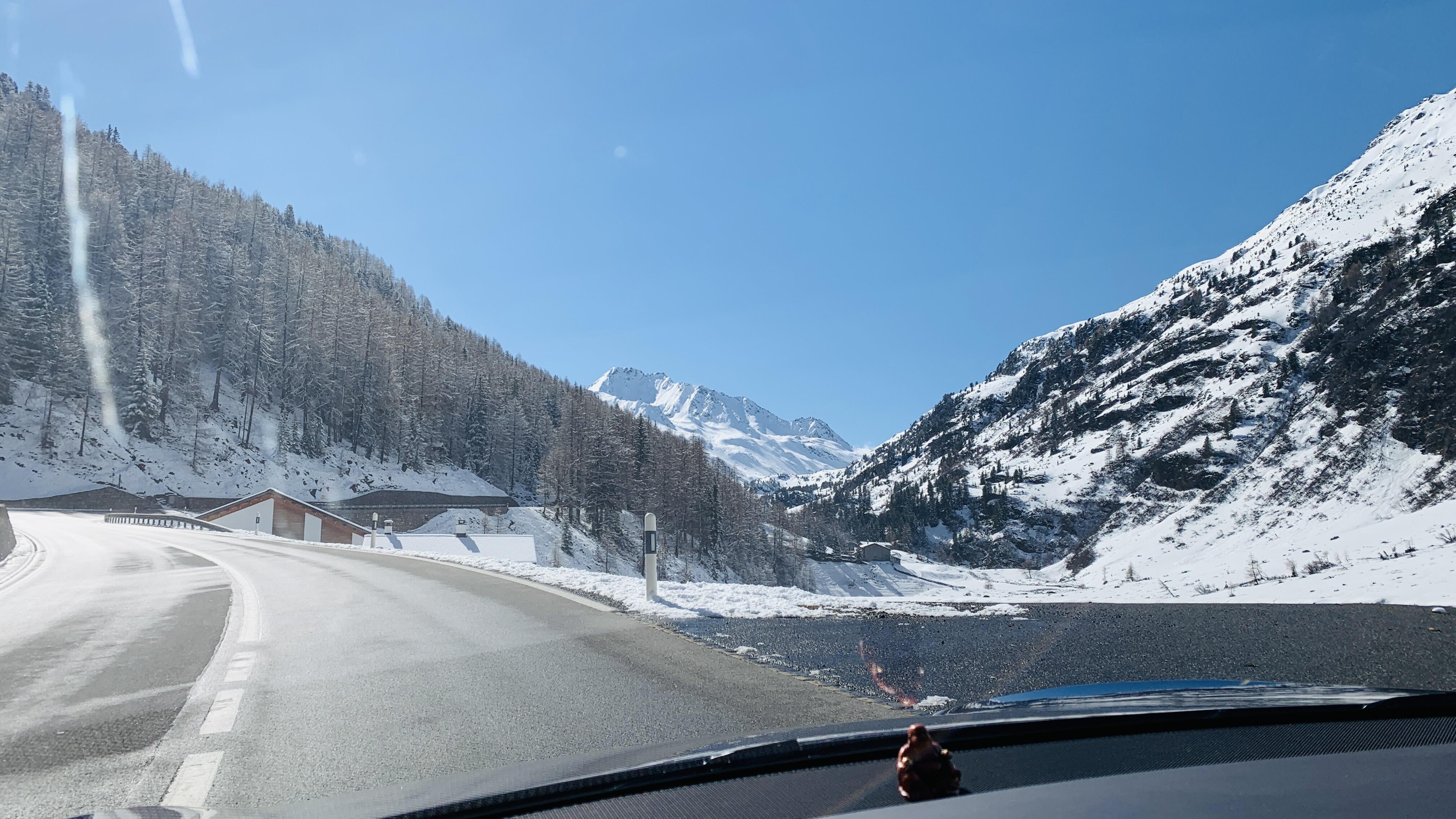 Bild ohne Beschreibung Bild ohne Beschreibung